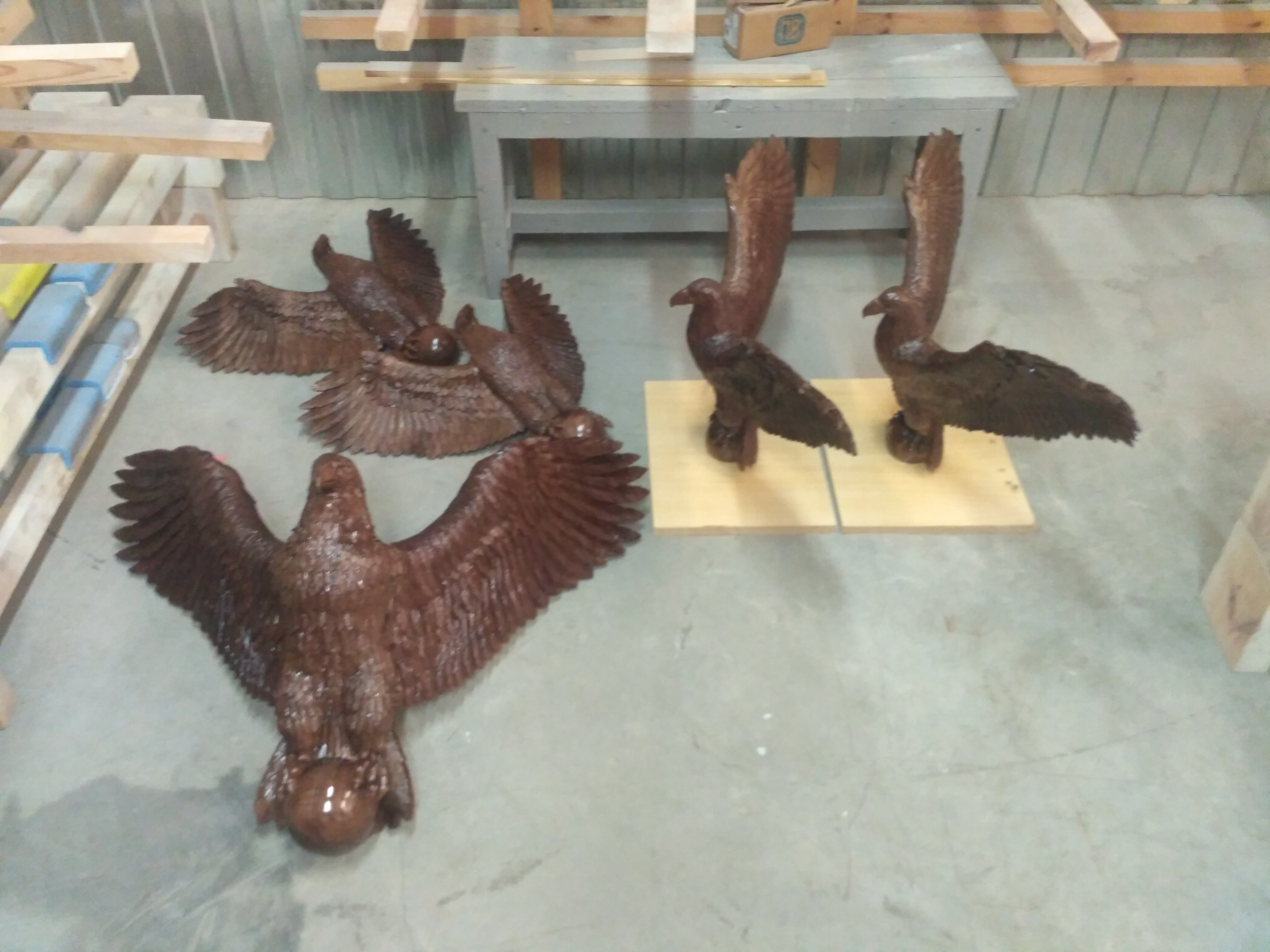 Стол директора с резными орлами