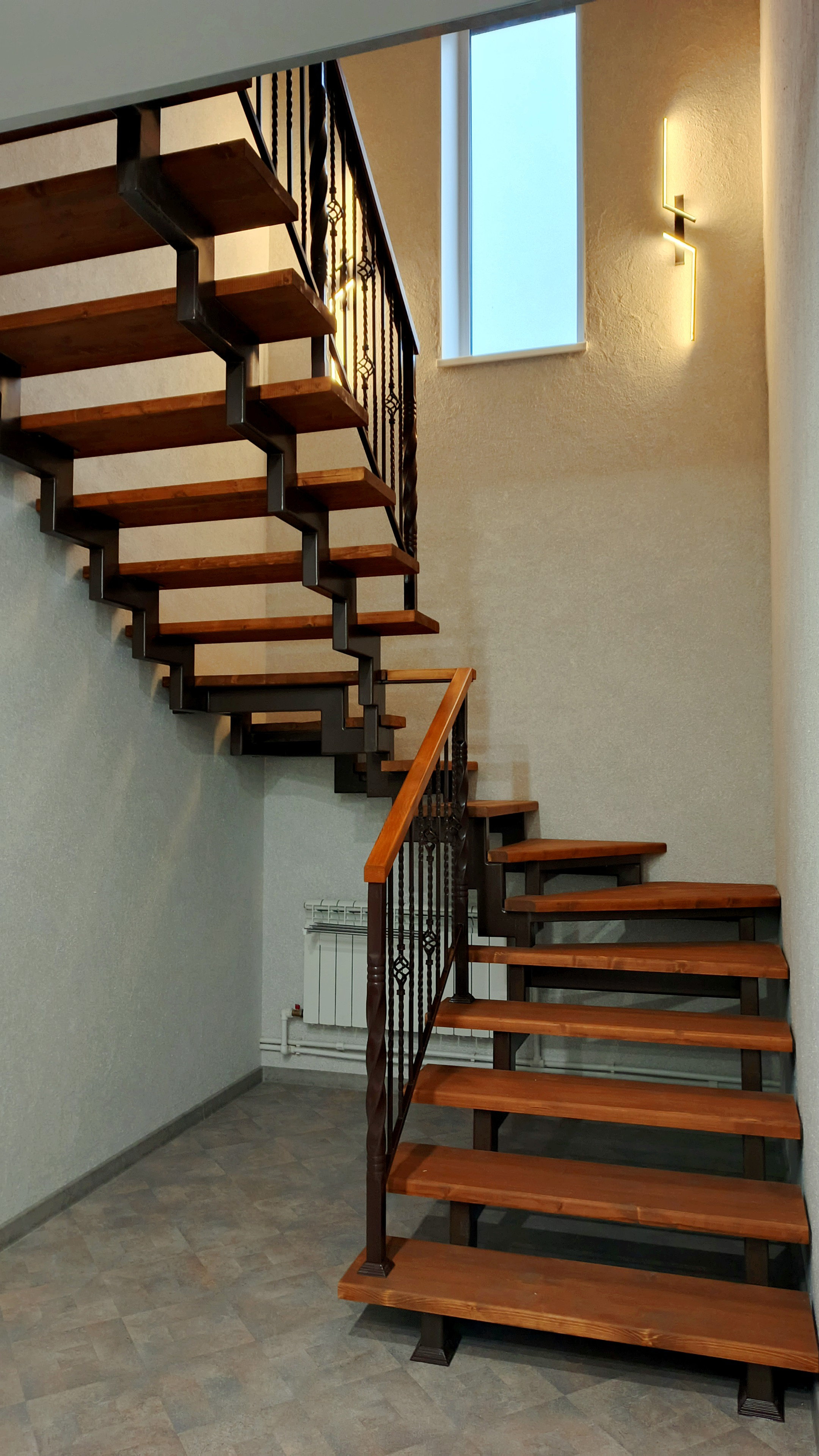 Лест 3