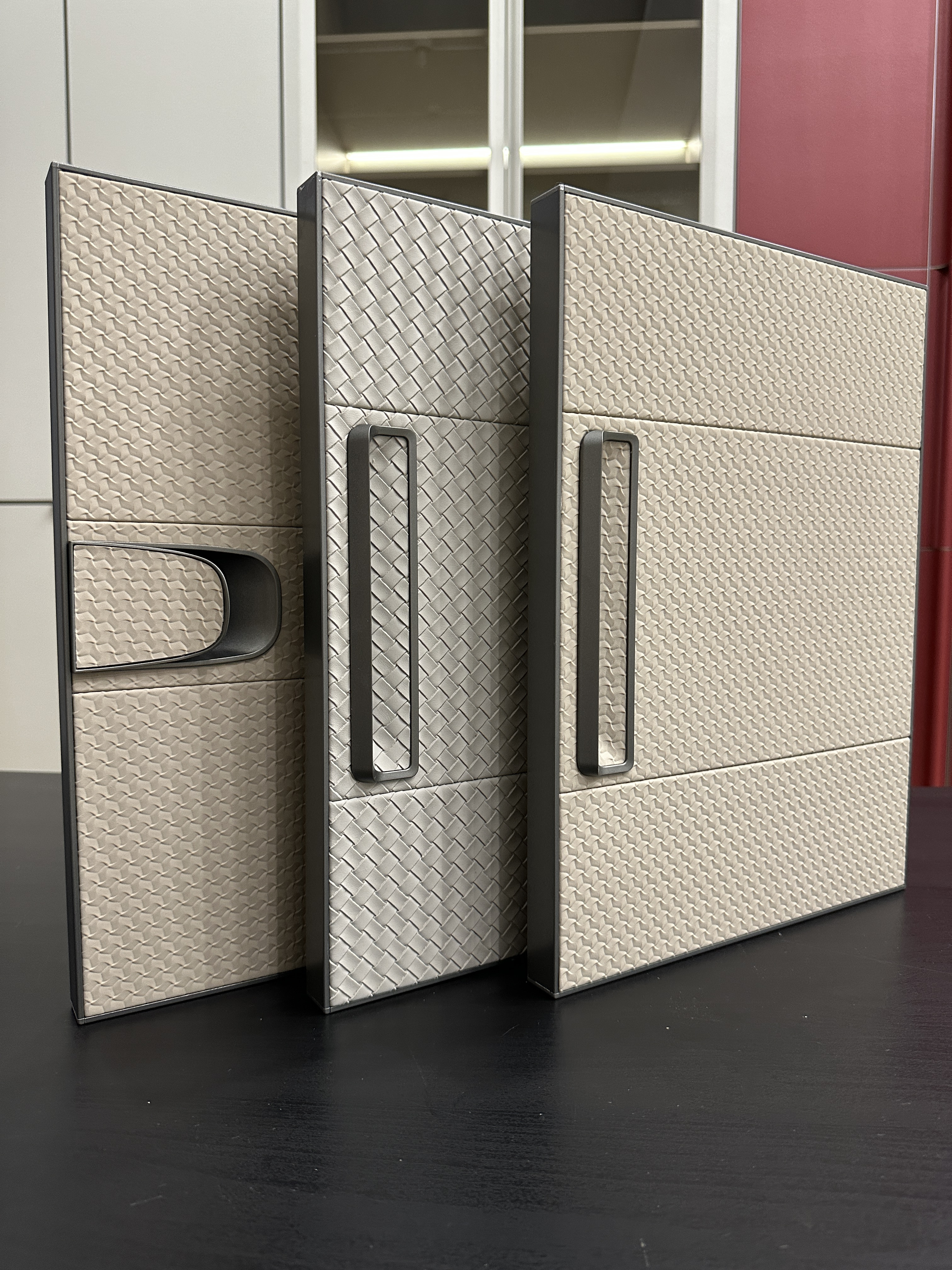 Фасады из кожи