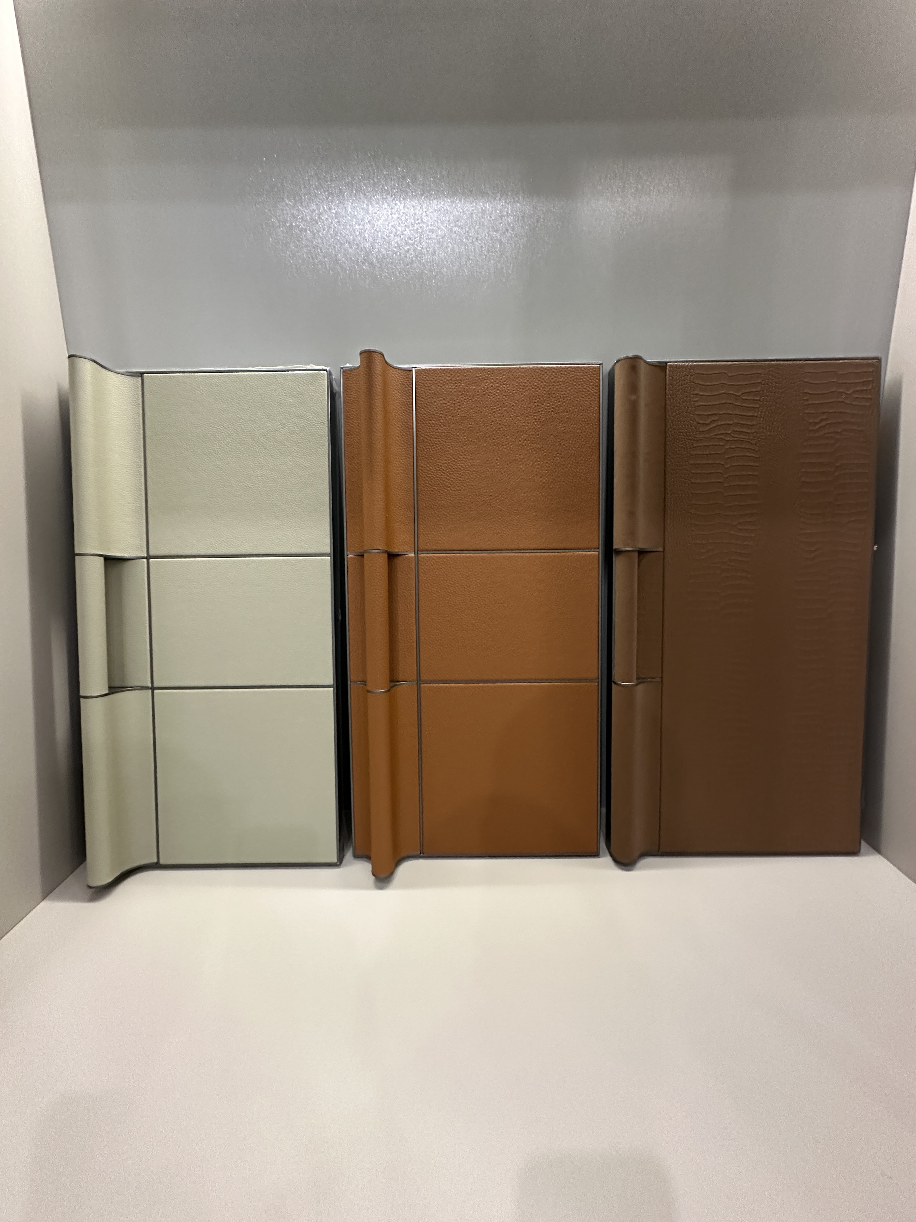 Фасады из кожи