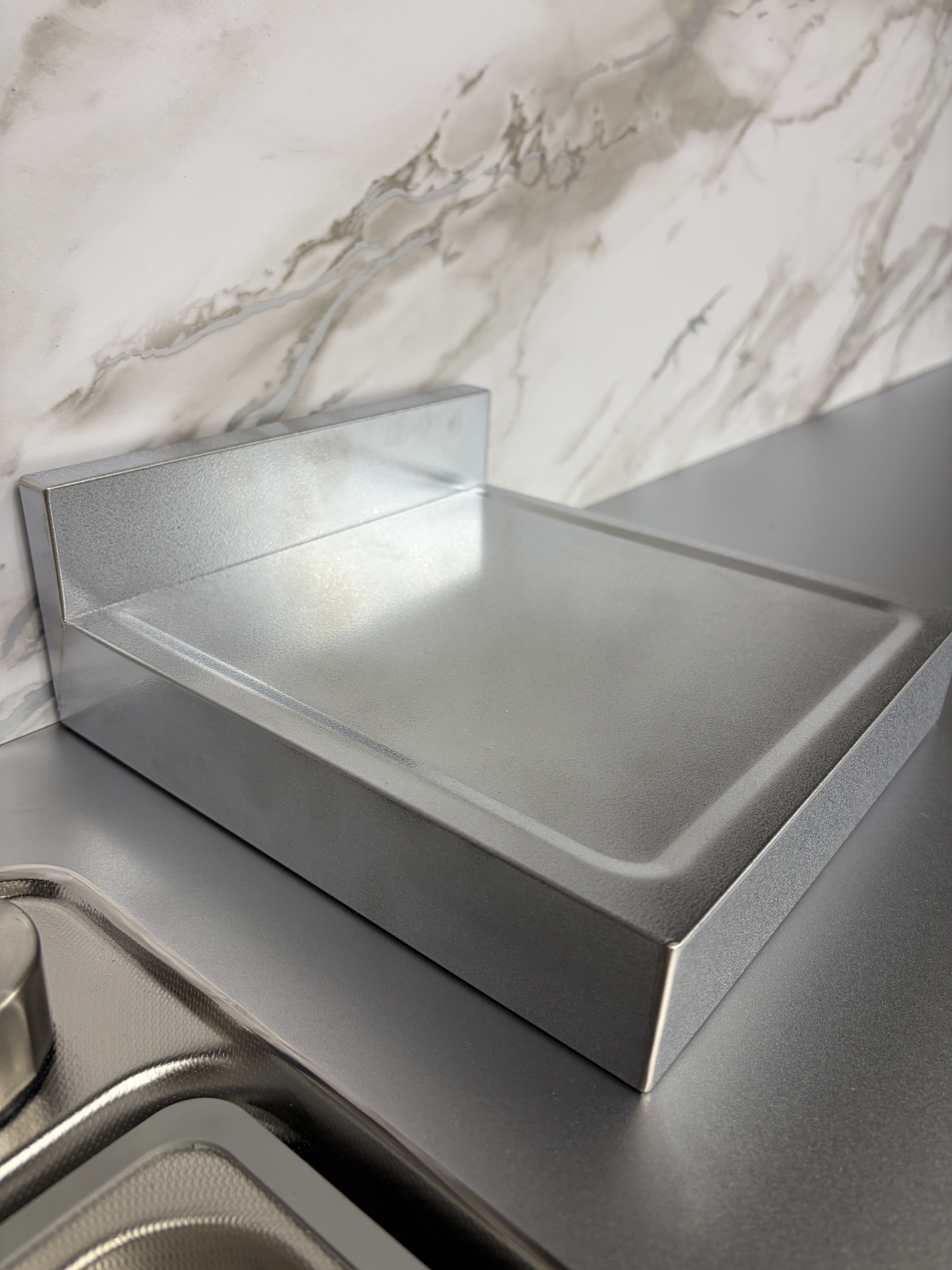 Кухни из нержавеющей стали