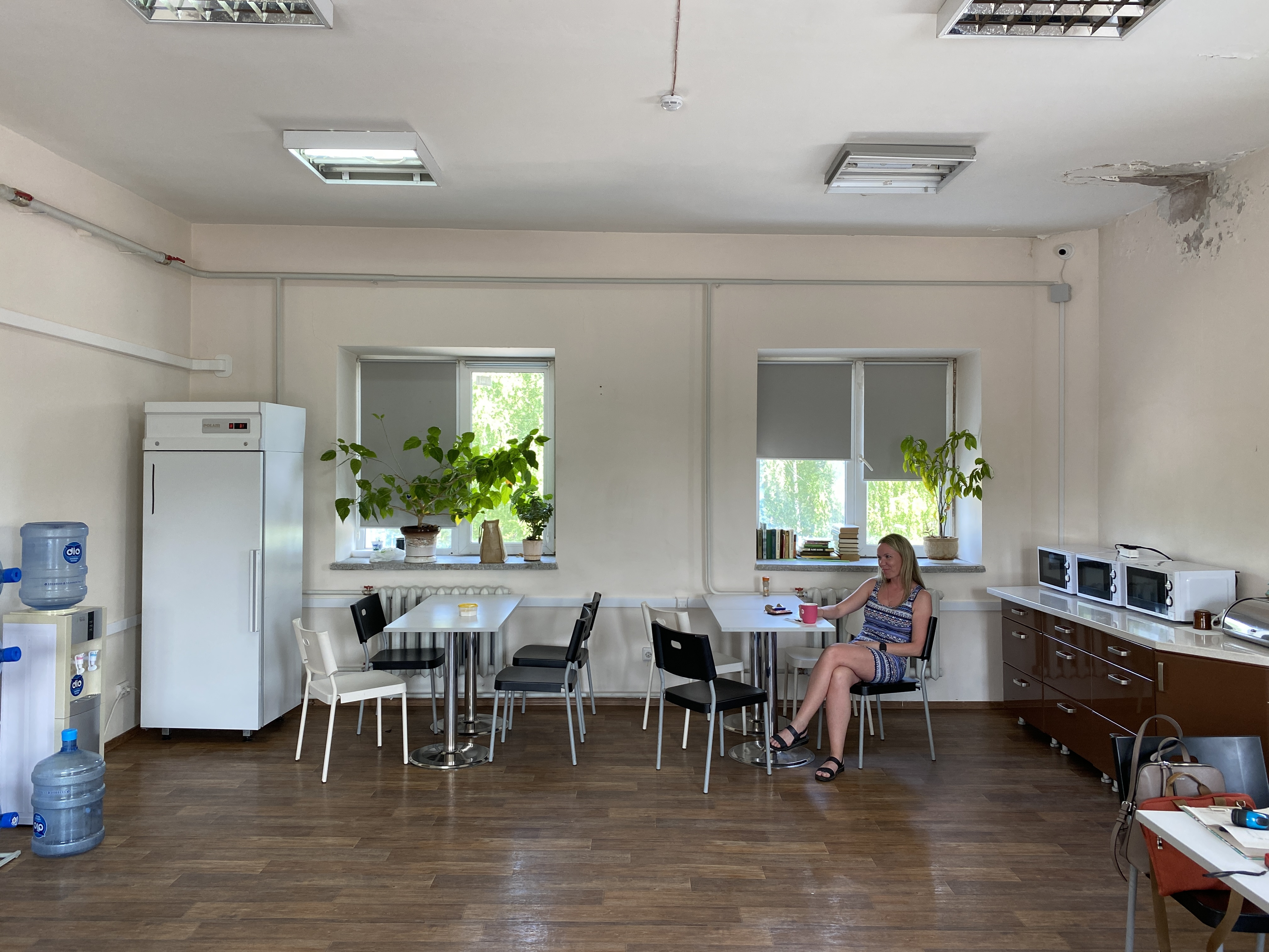 Комната отдыха и приема пищи на заводе DIO