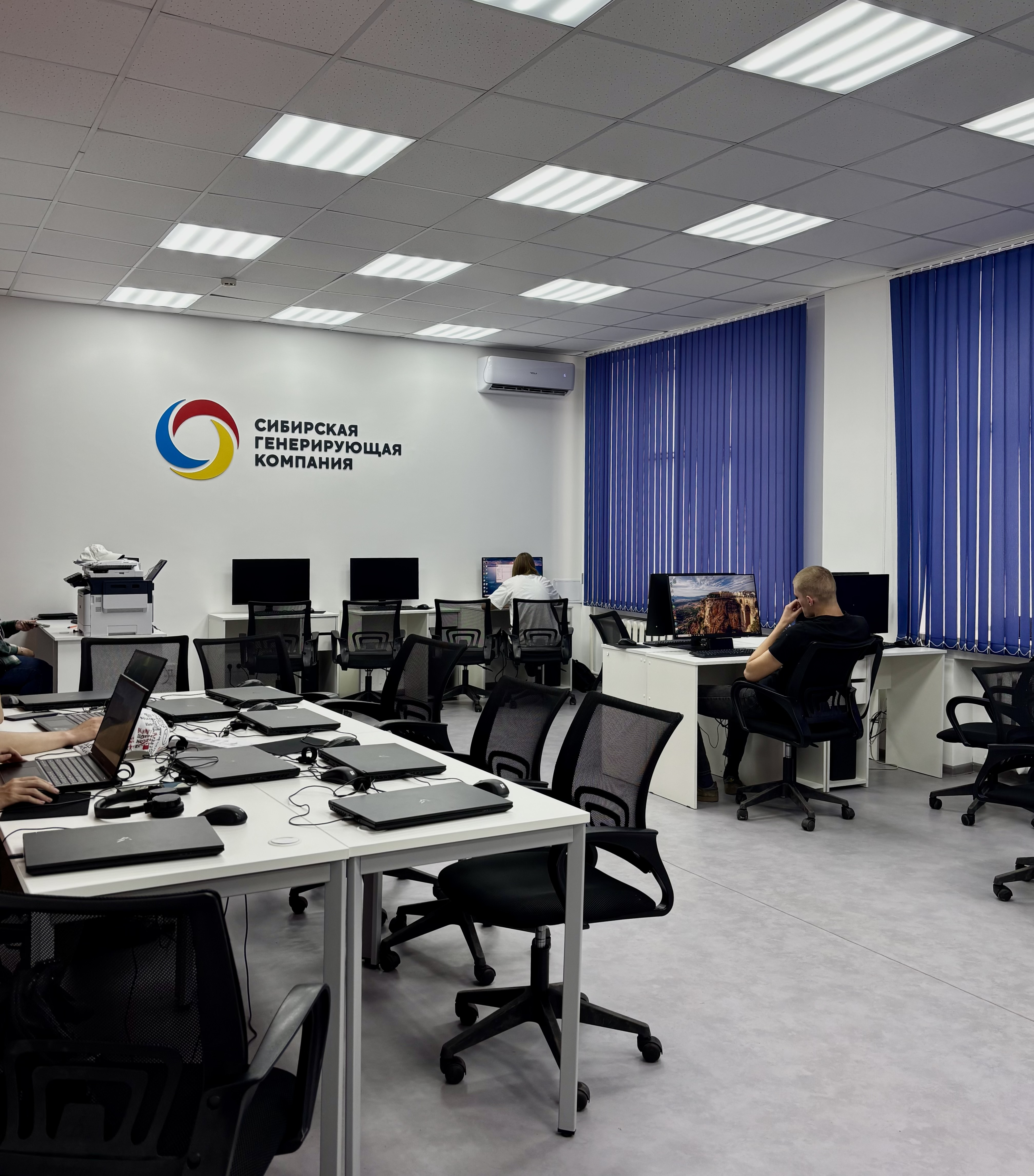 Компьютерный класс Сибирской генерирующей компании в Новосибирском промышленно-энергетическом колледже