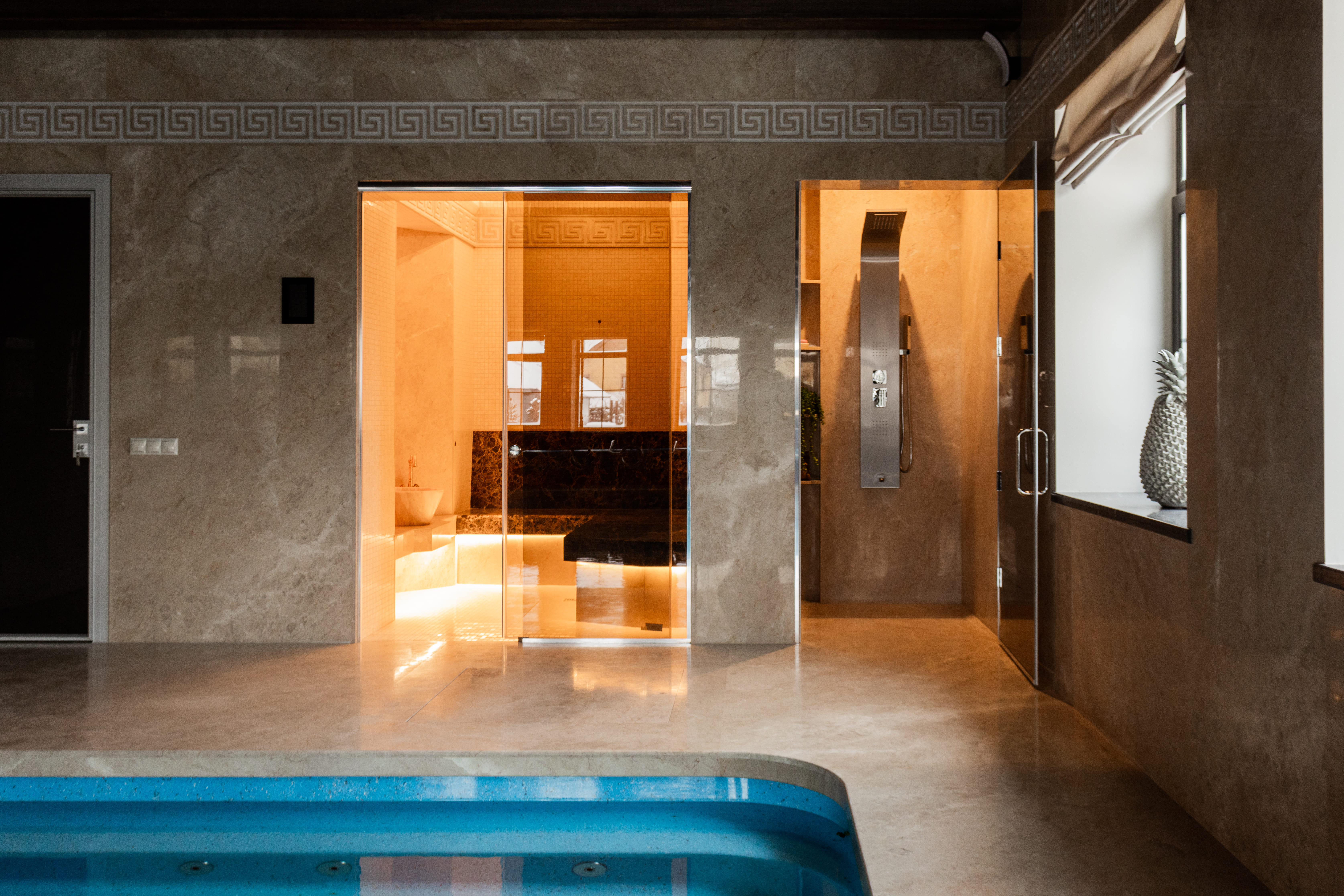 Композитный бассейн Дижон