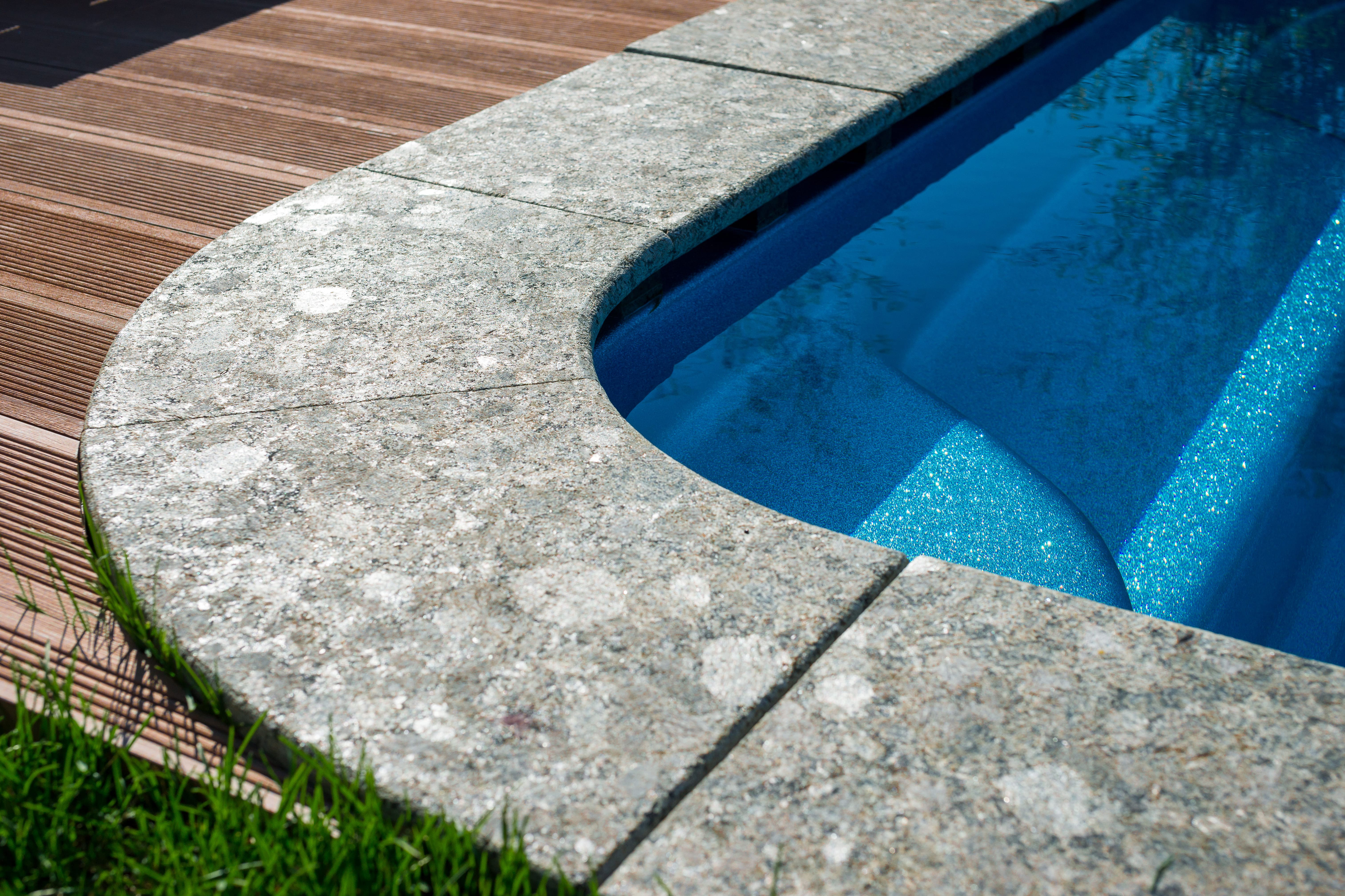 Композитный бассейн "Авиньон" в цвете "Стратосфера"