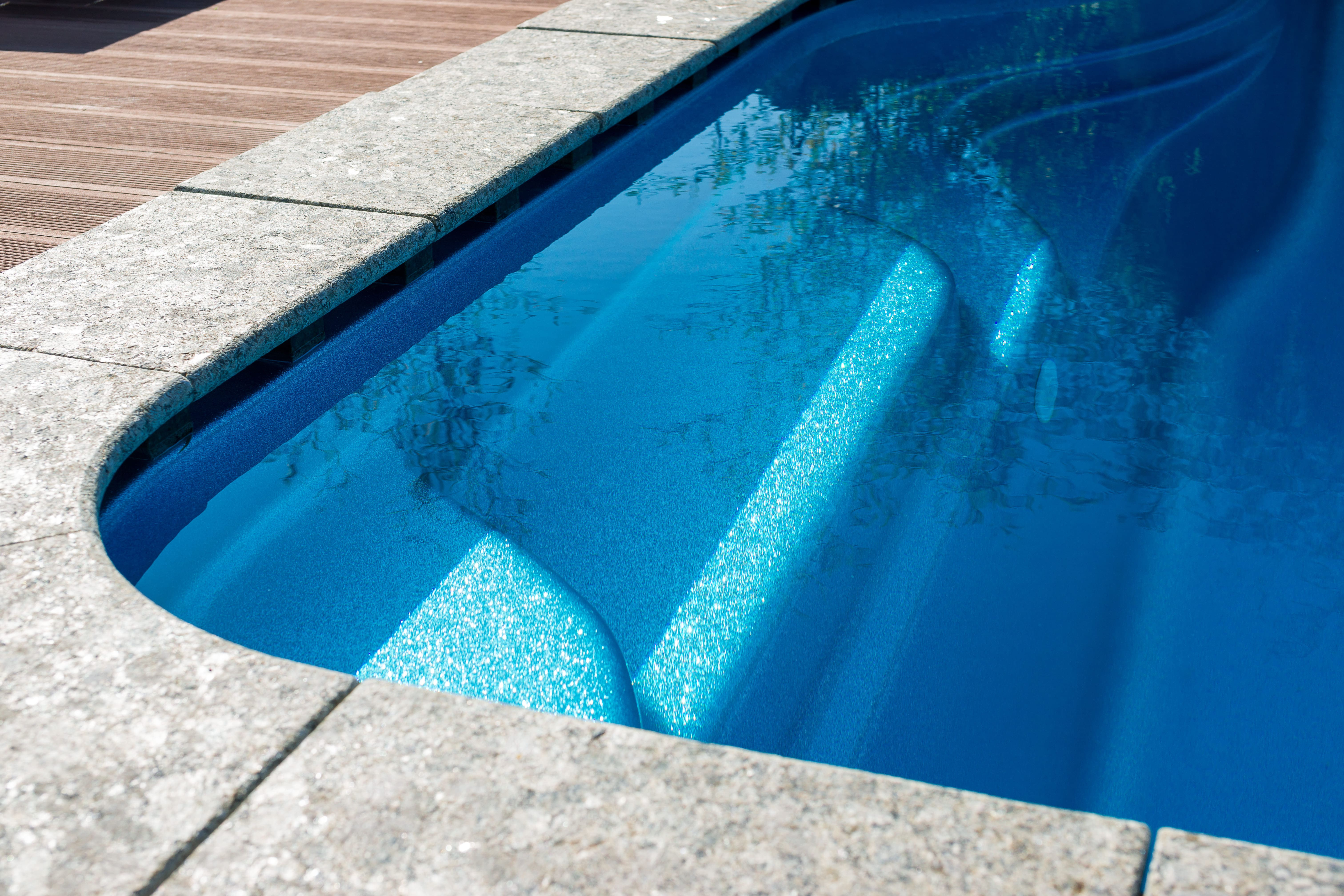 Композитный бассейн "Авиньон" в цвете "Стратосфера"