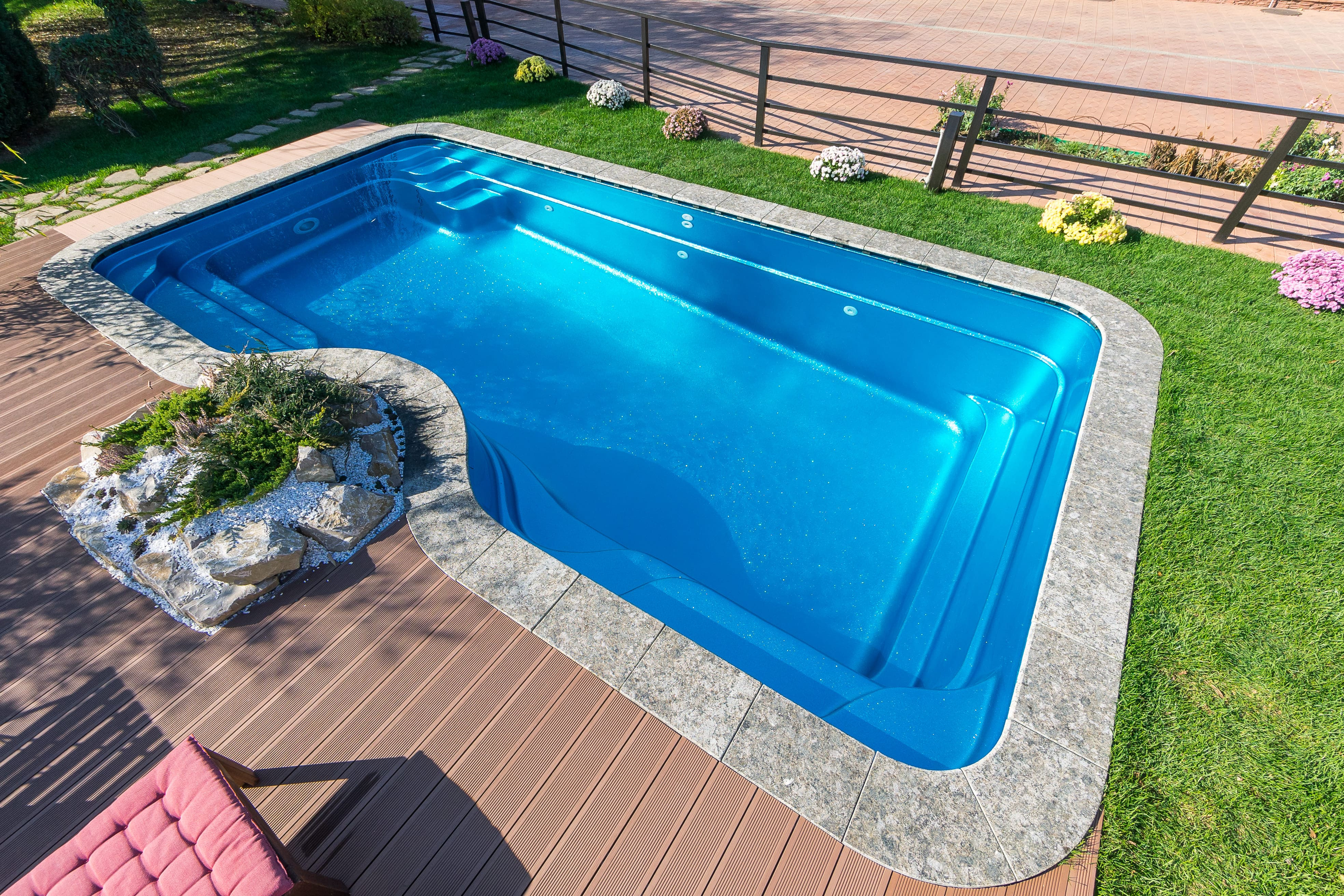 Композитный бассейн "Авиньон" в цвете "Стратосфера"