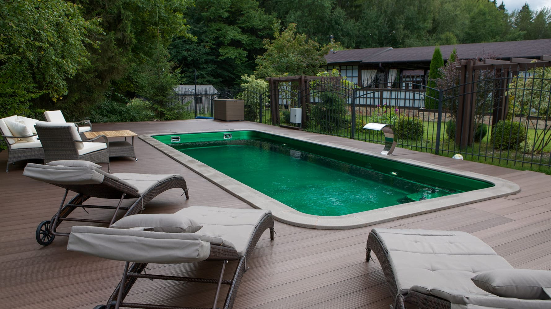 Композитный бассейн «Орлеан»  в цвете «Изумруд»