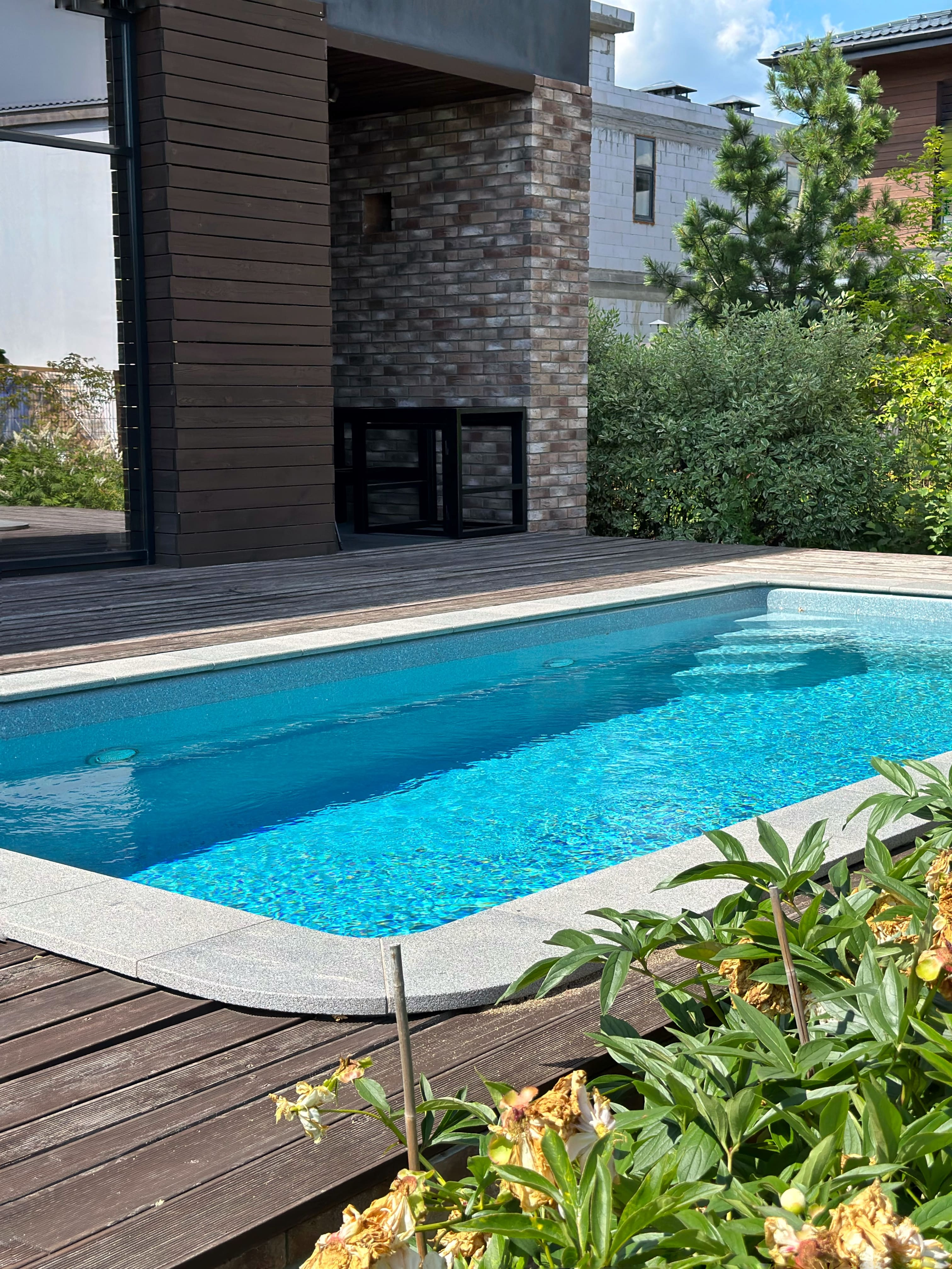 Обложка проекта: Композитный бассейн «Кан» в цвете «Мунлайт»