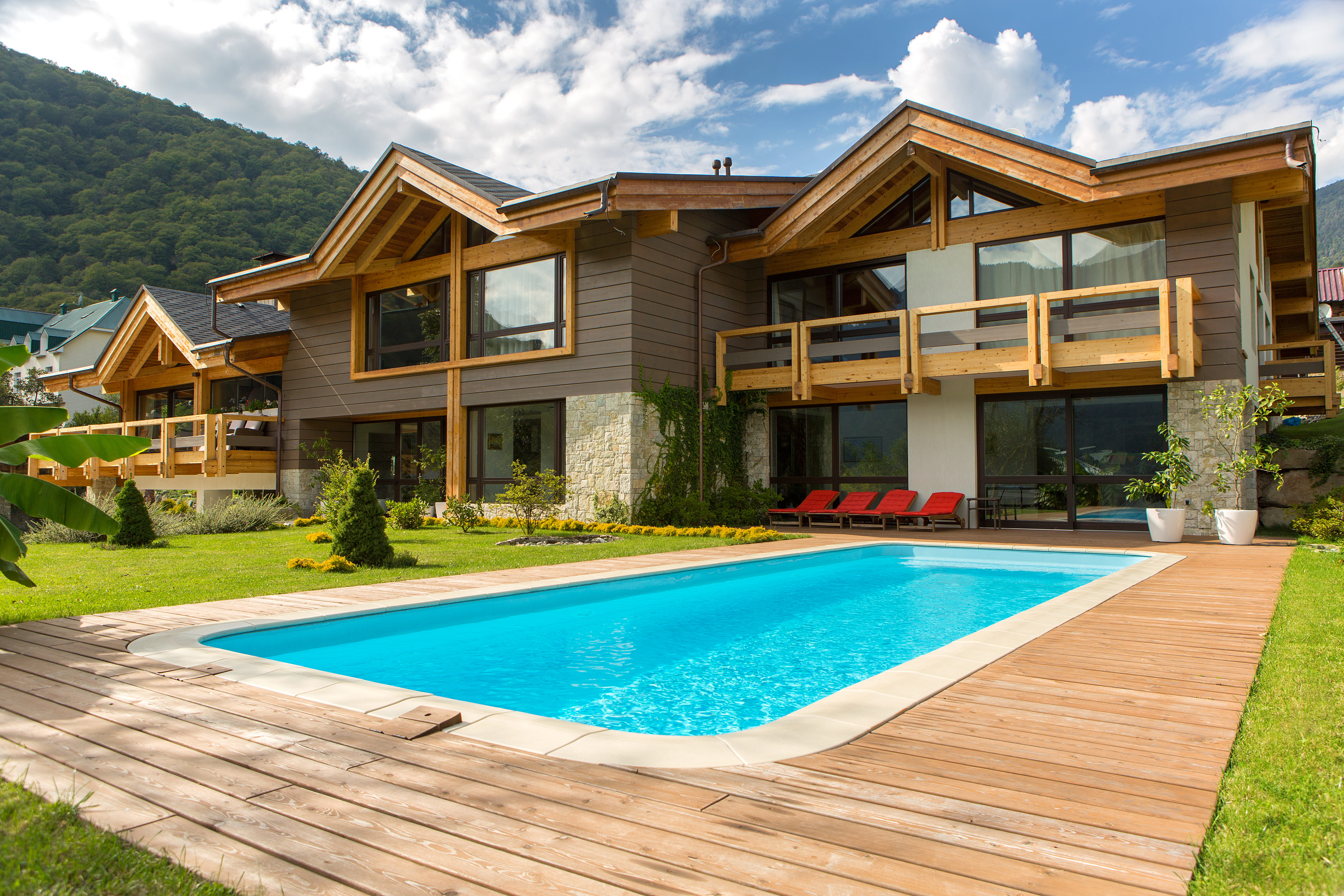 Обложка проекта: Композитный бассейн «Дижон» в цвете «Берлинская лазурь»