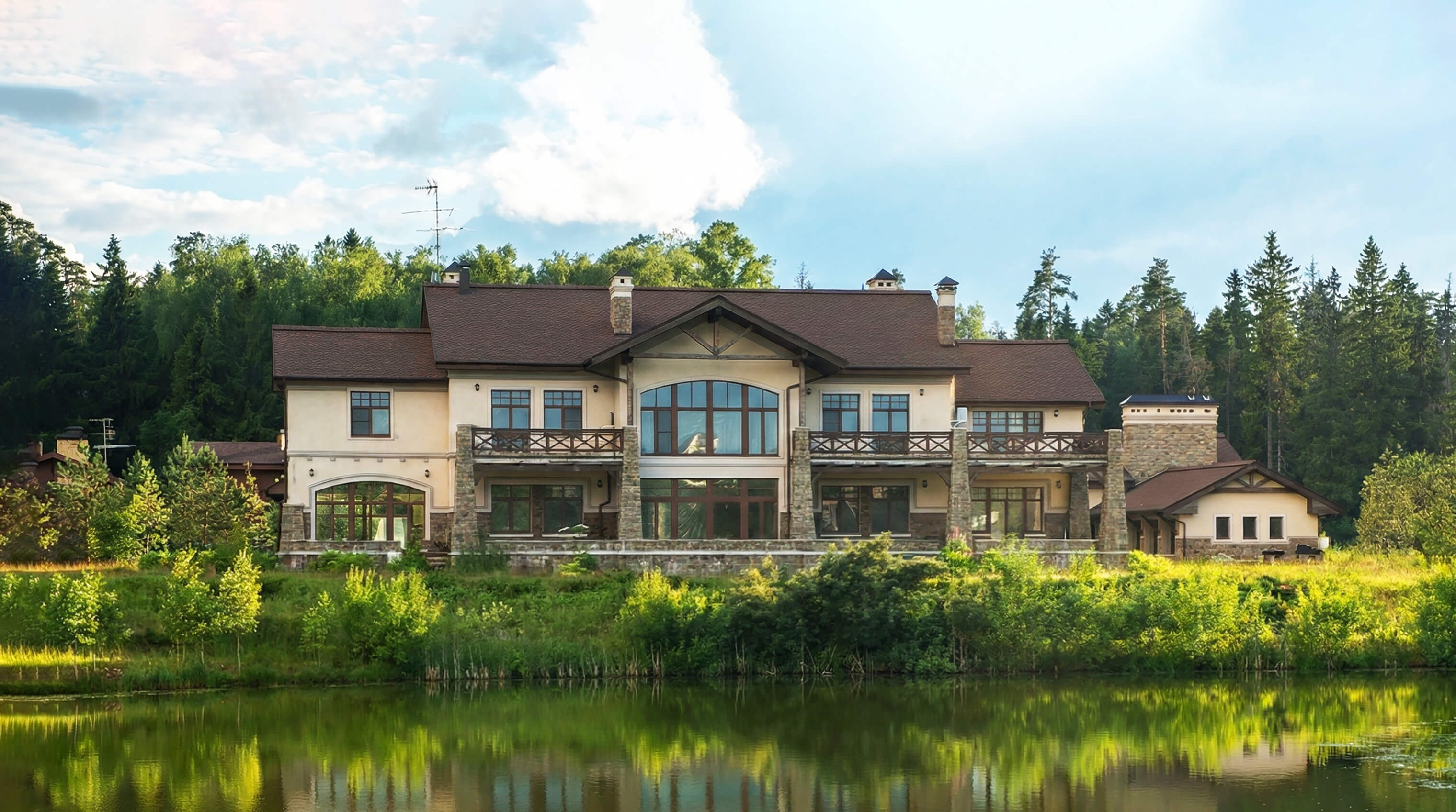 Обложка проекта: Дом у озера