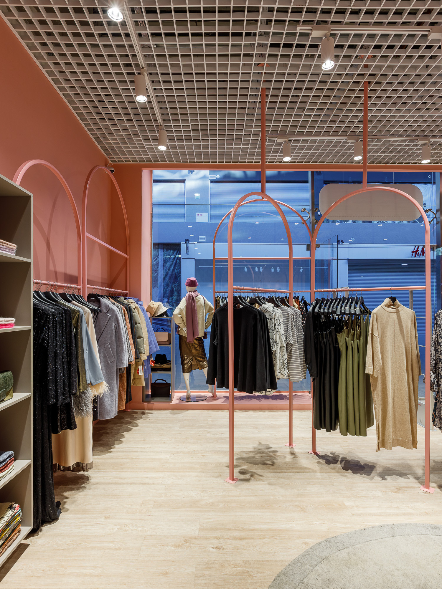 Торговая секция в ТЦ Гудок