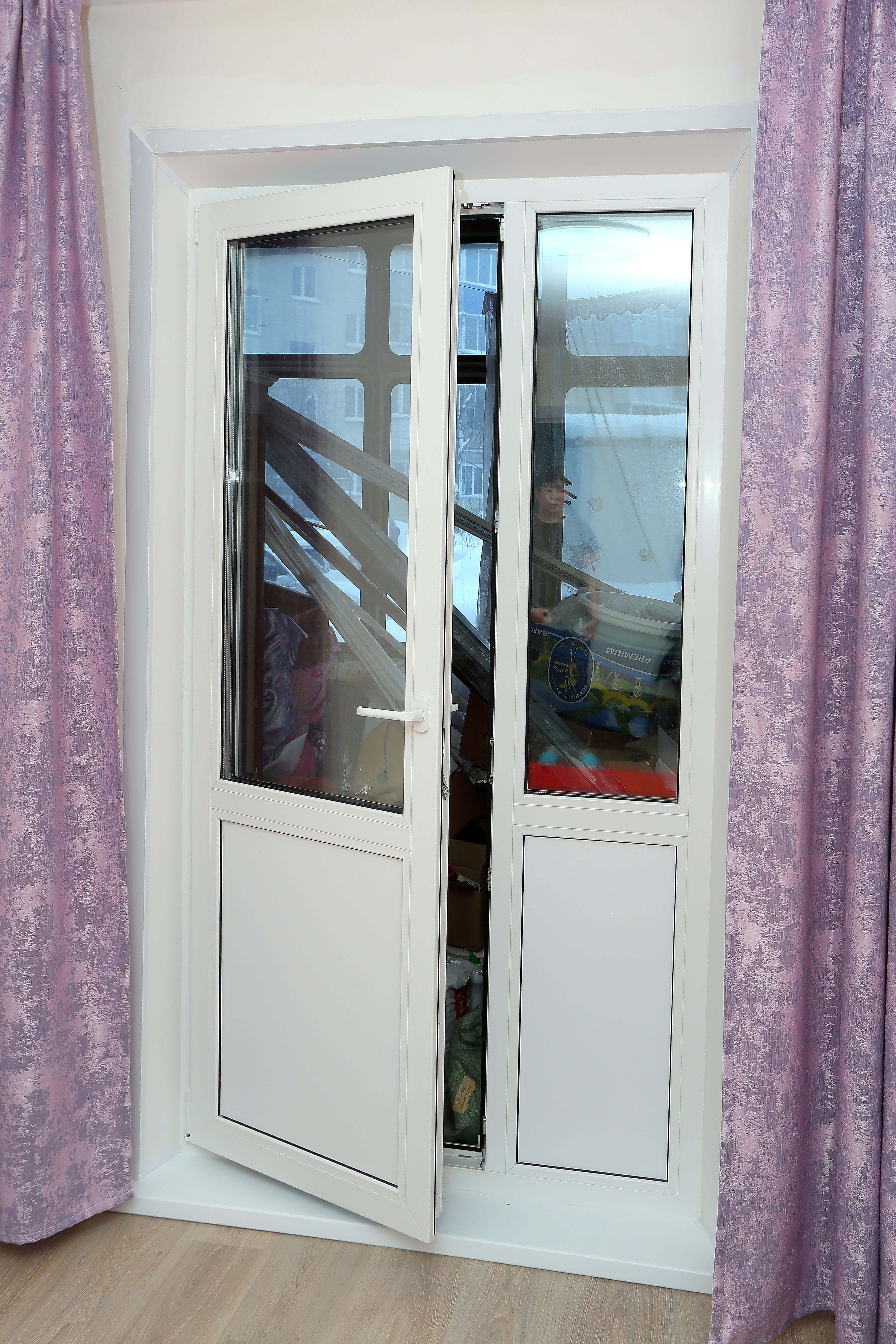 Пластиковые двери