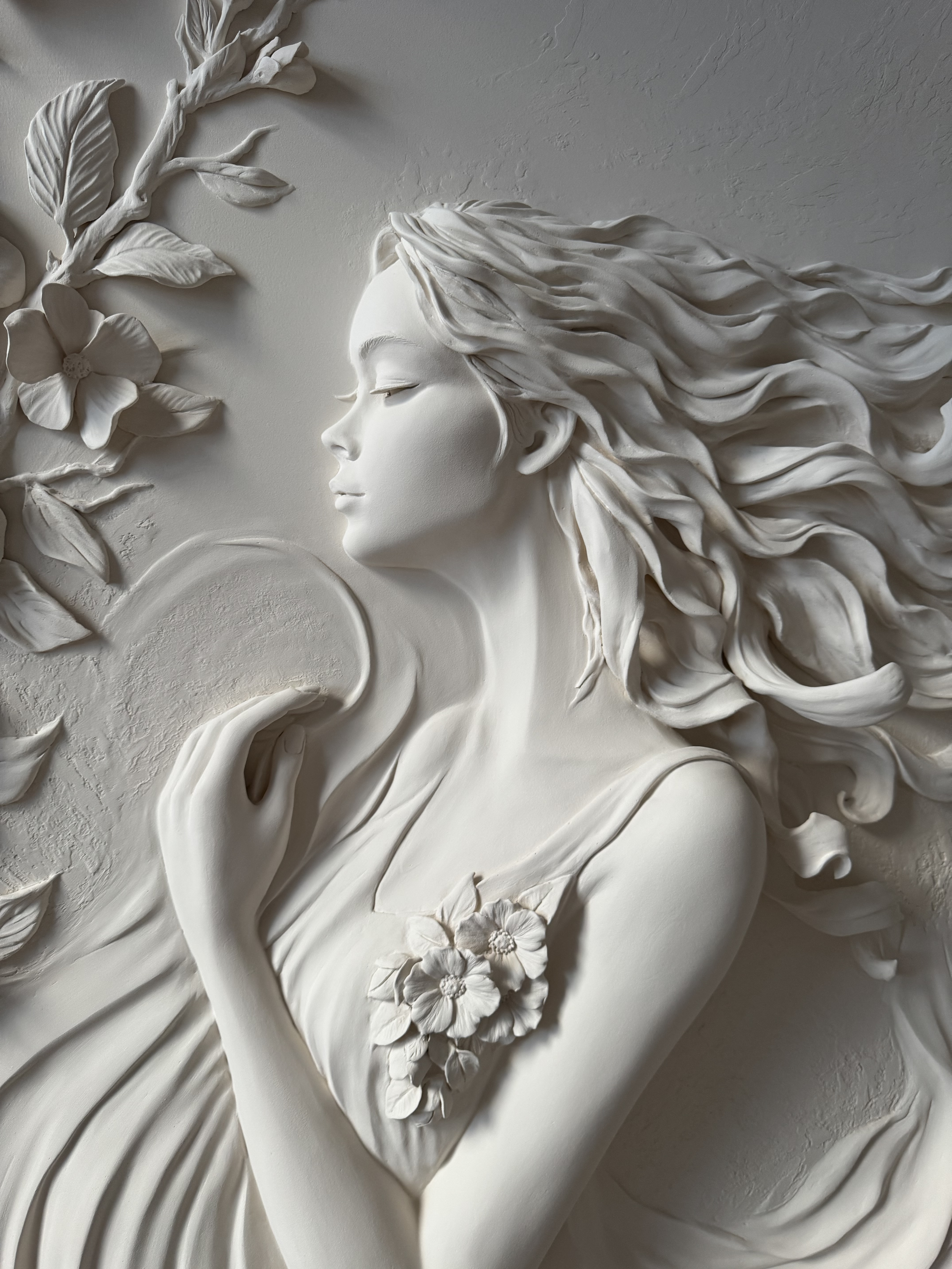 Барельеф «Дыхание Весны»