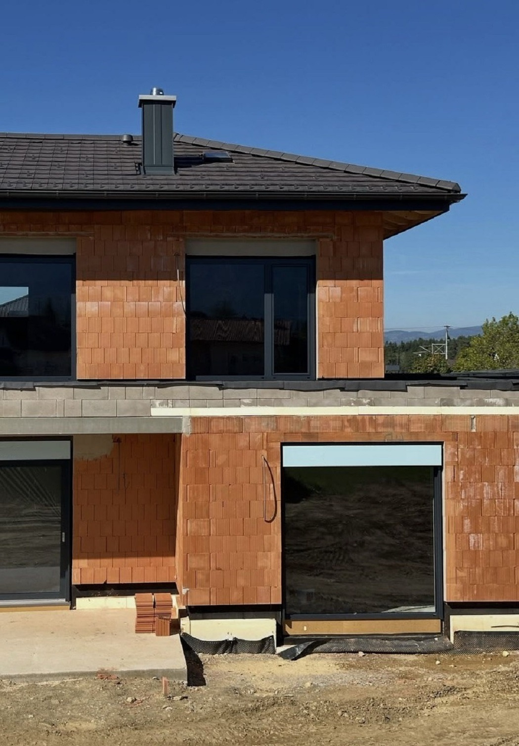 Остекление кирпичного дома