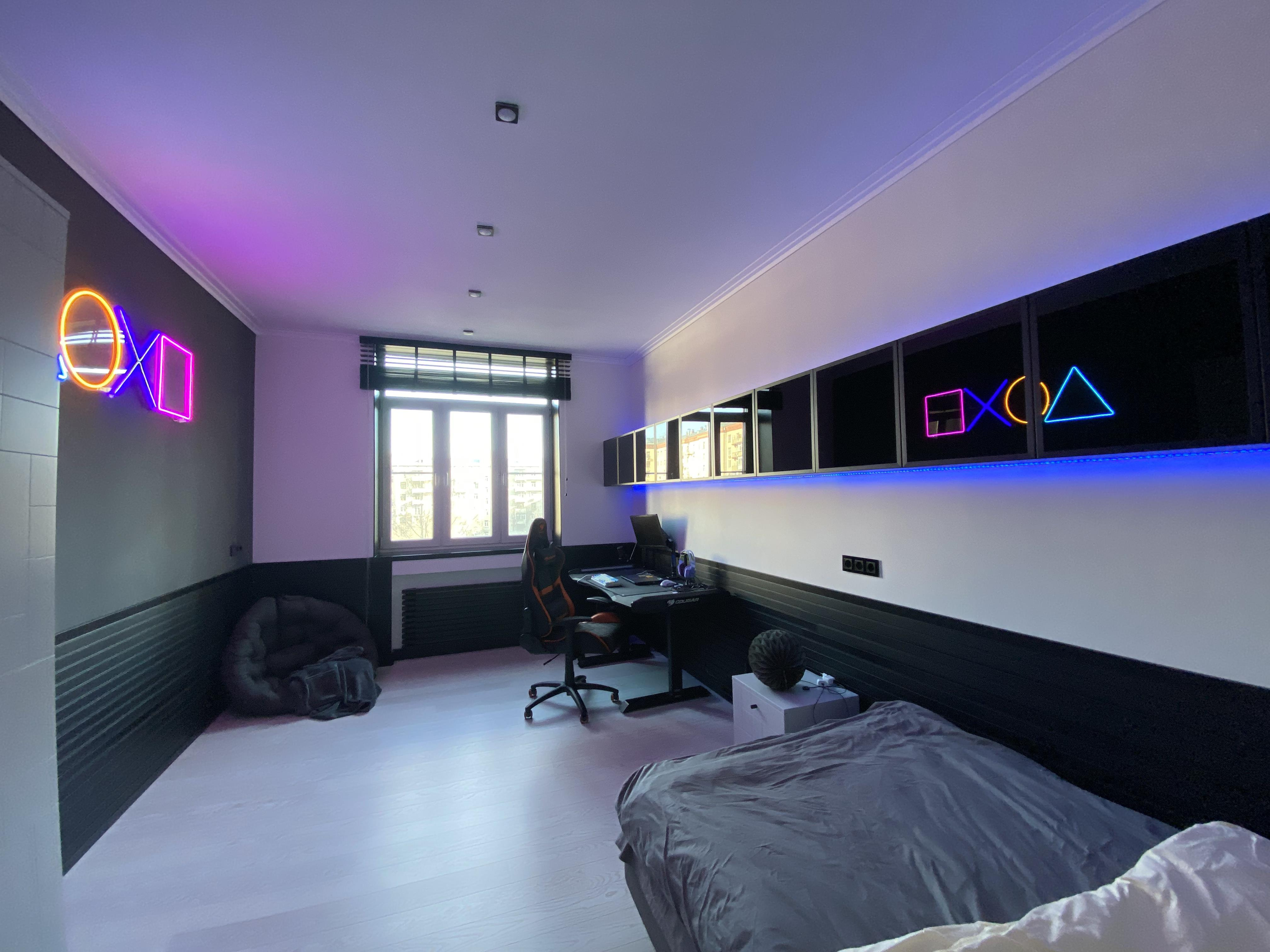 Обложка проекта: Квартира для подростков