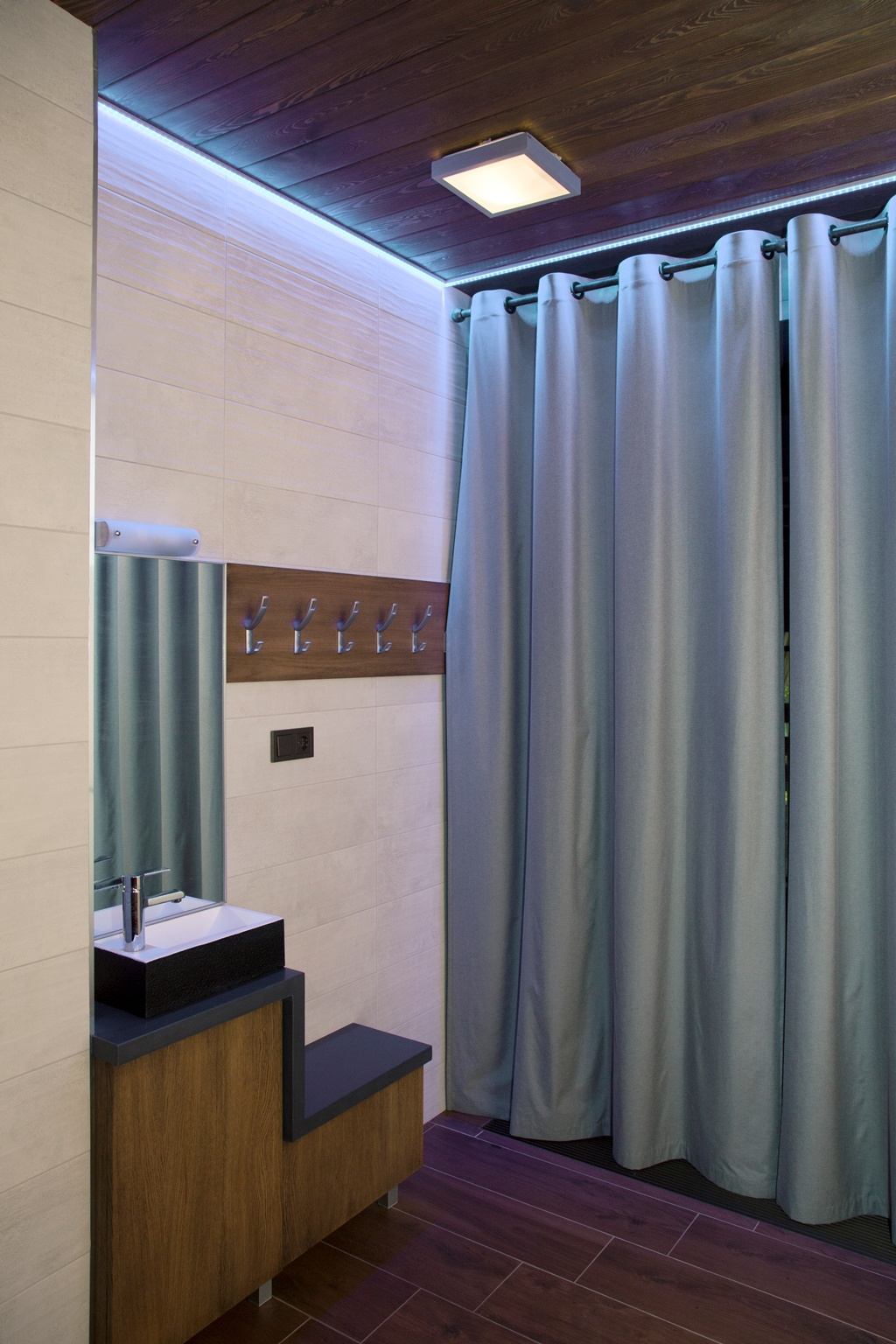 Шале на реке Истра