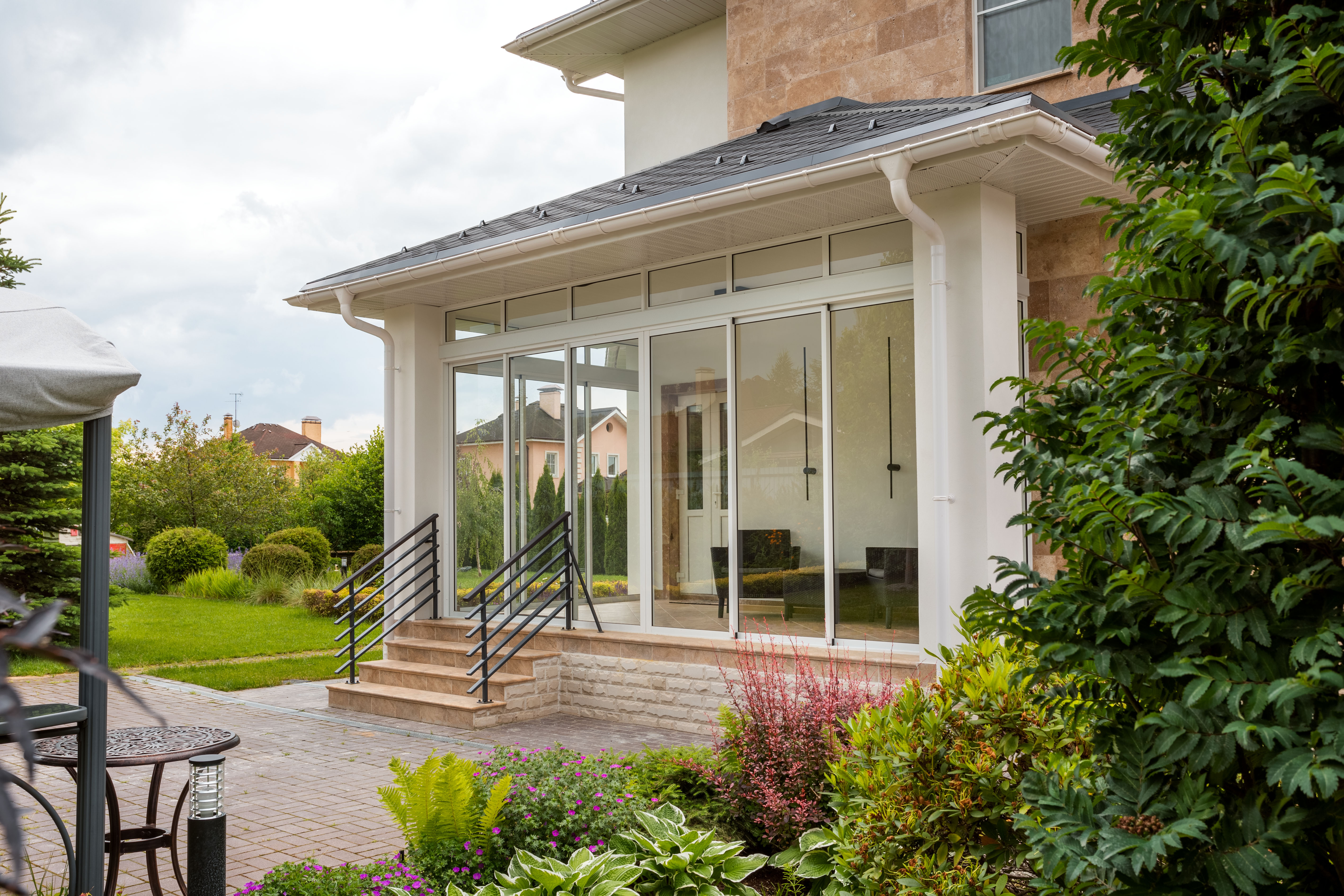 Фасад коттеджа