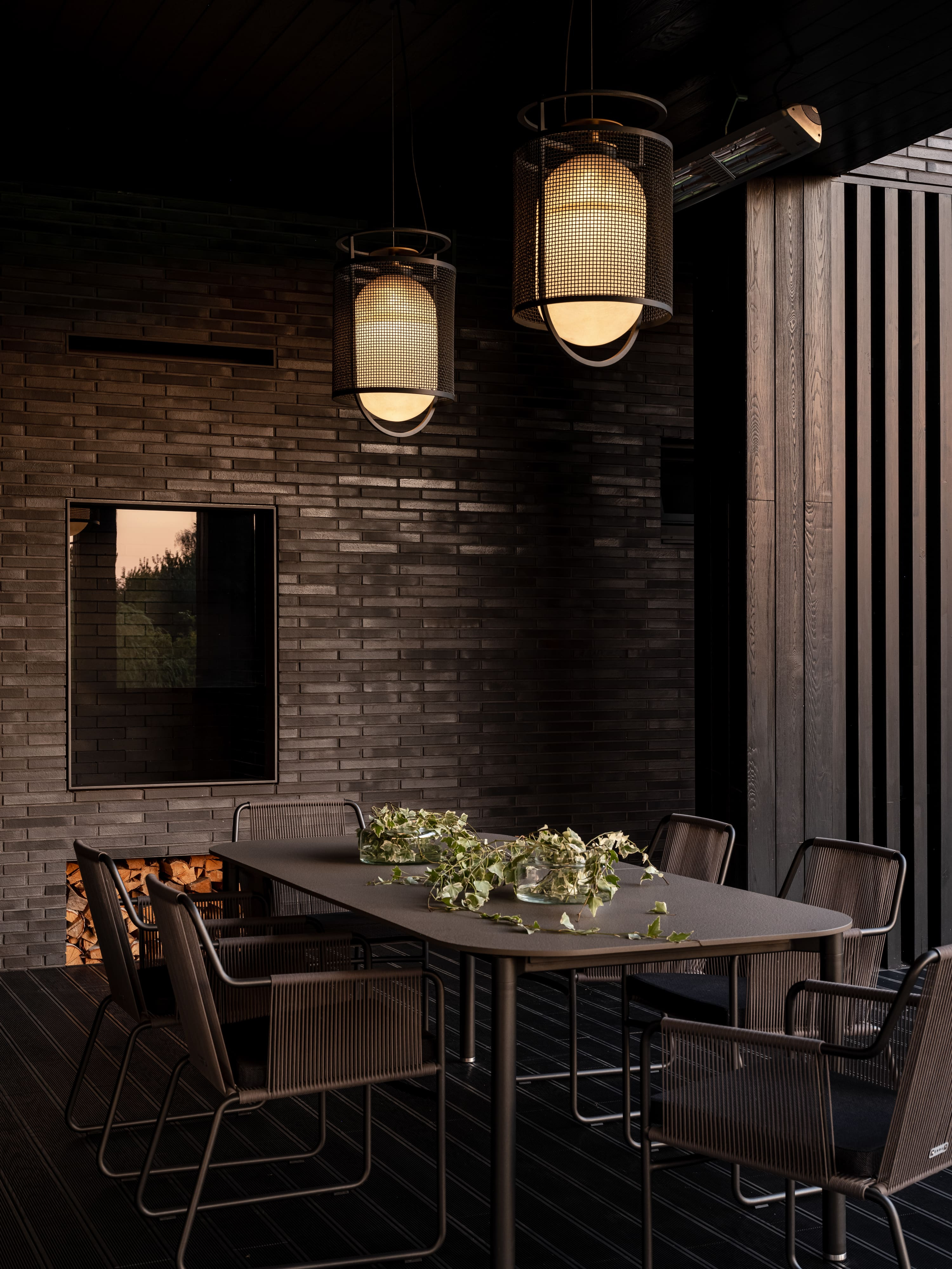 Загородный дом Площадь: 450 м².  Срок реализации: 18 месяцев.  Исполнитель: Монтажстрой. Автор проекта: Маслова Наталья 3L Design