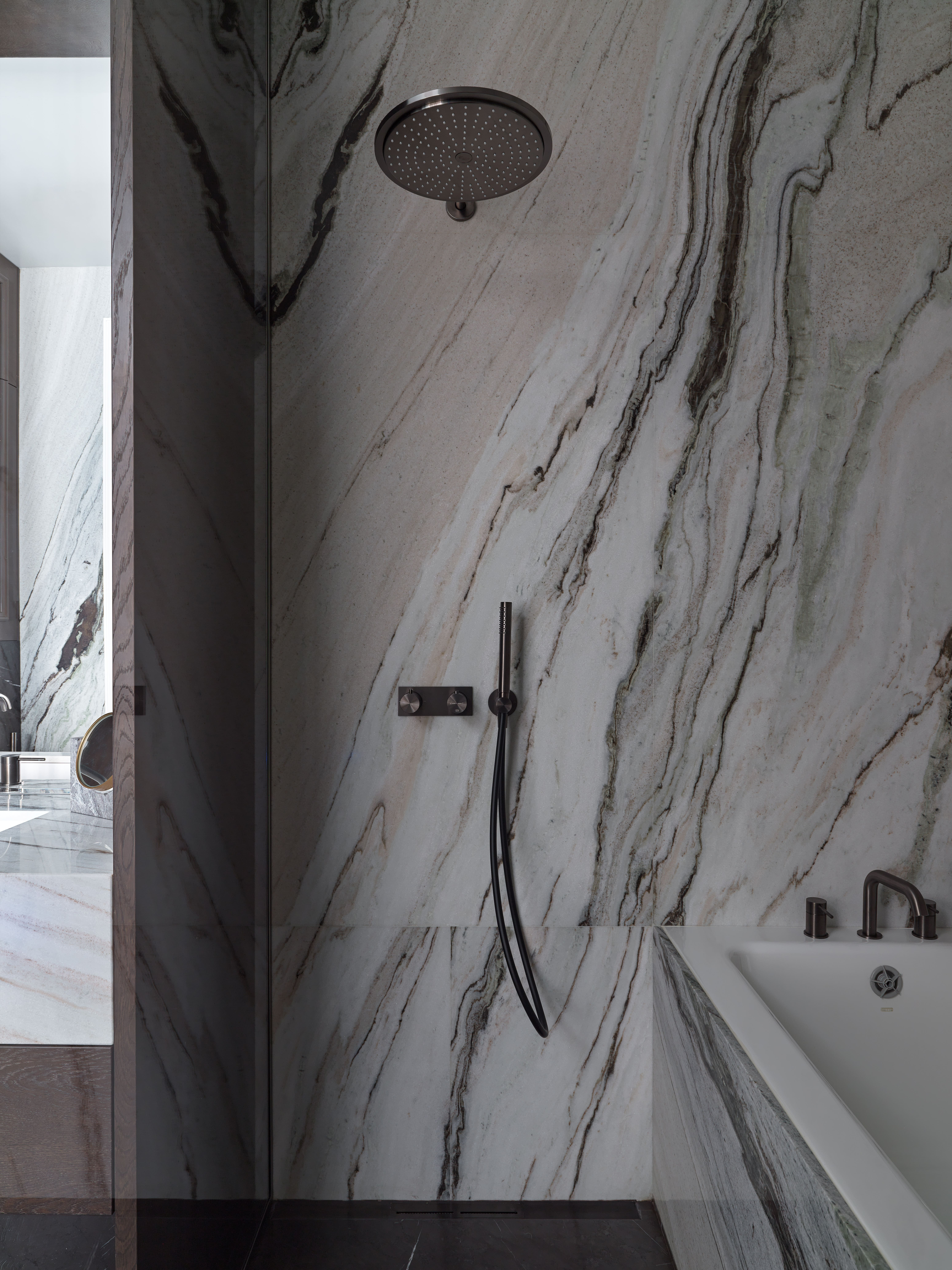 Квартира  Площадь: 120 м²