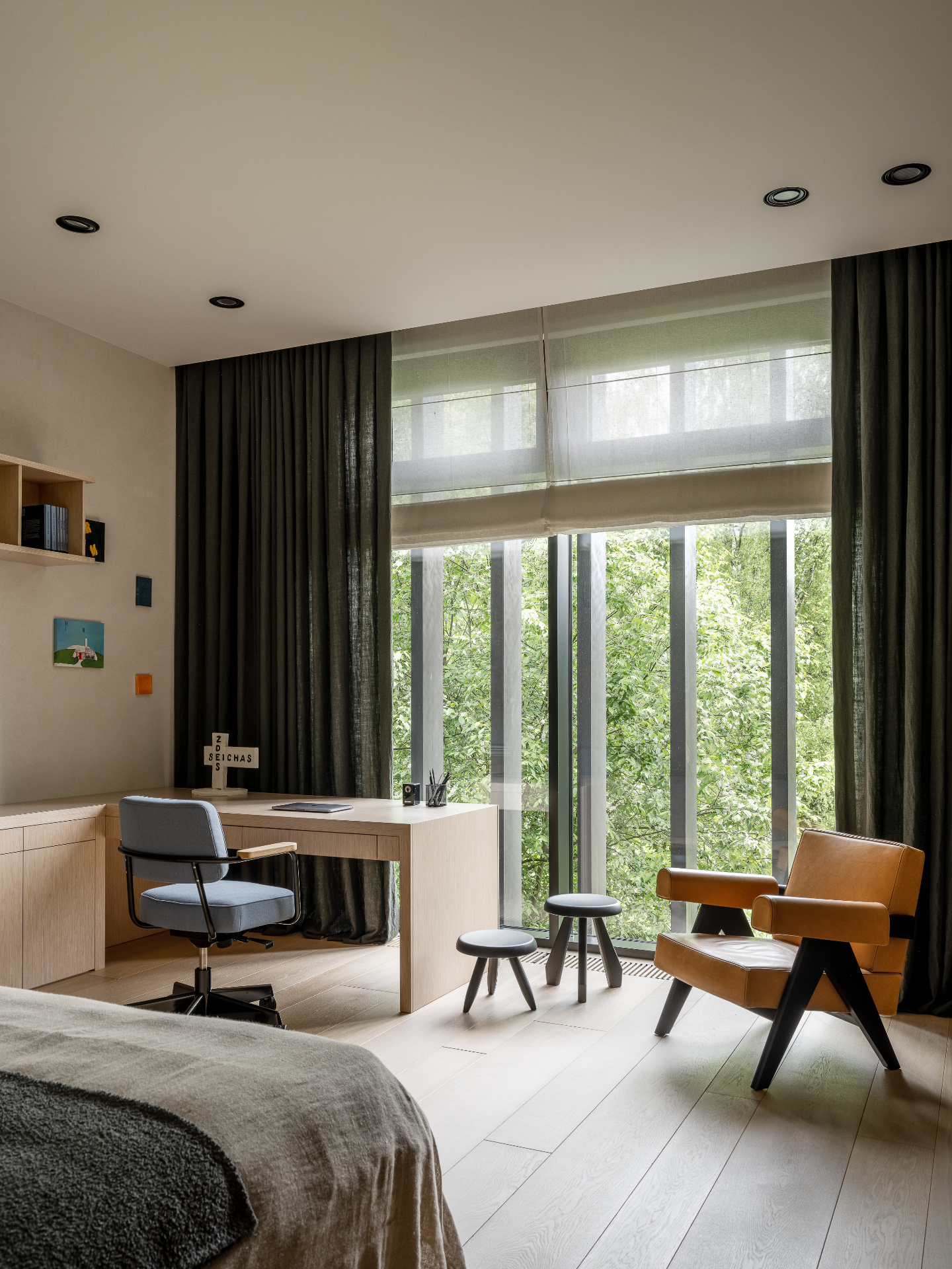 Загородный дом Площадь  1000 м²