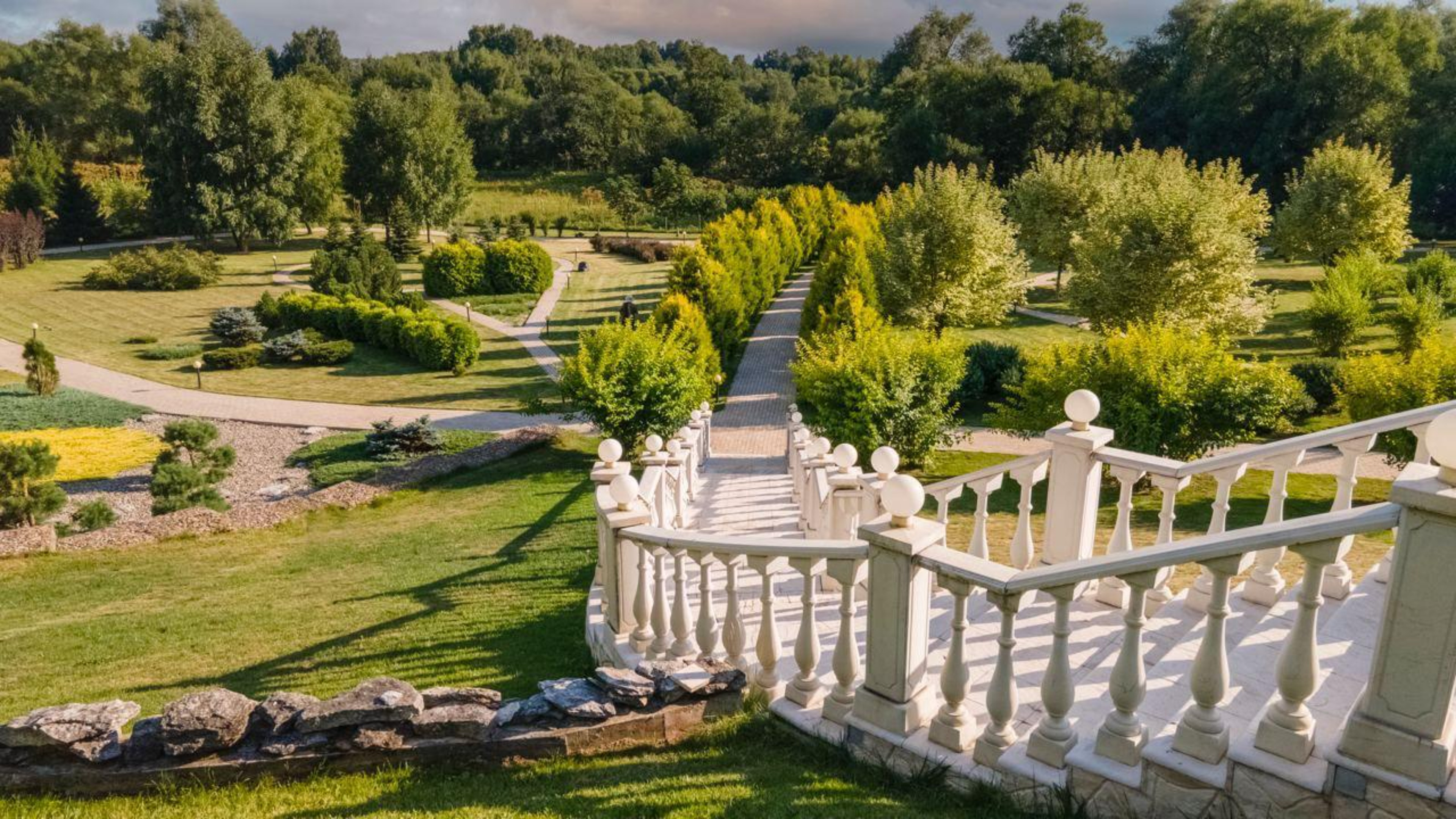 Дом площадью 1000м²