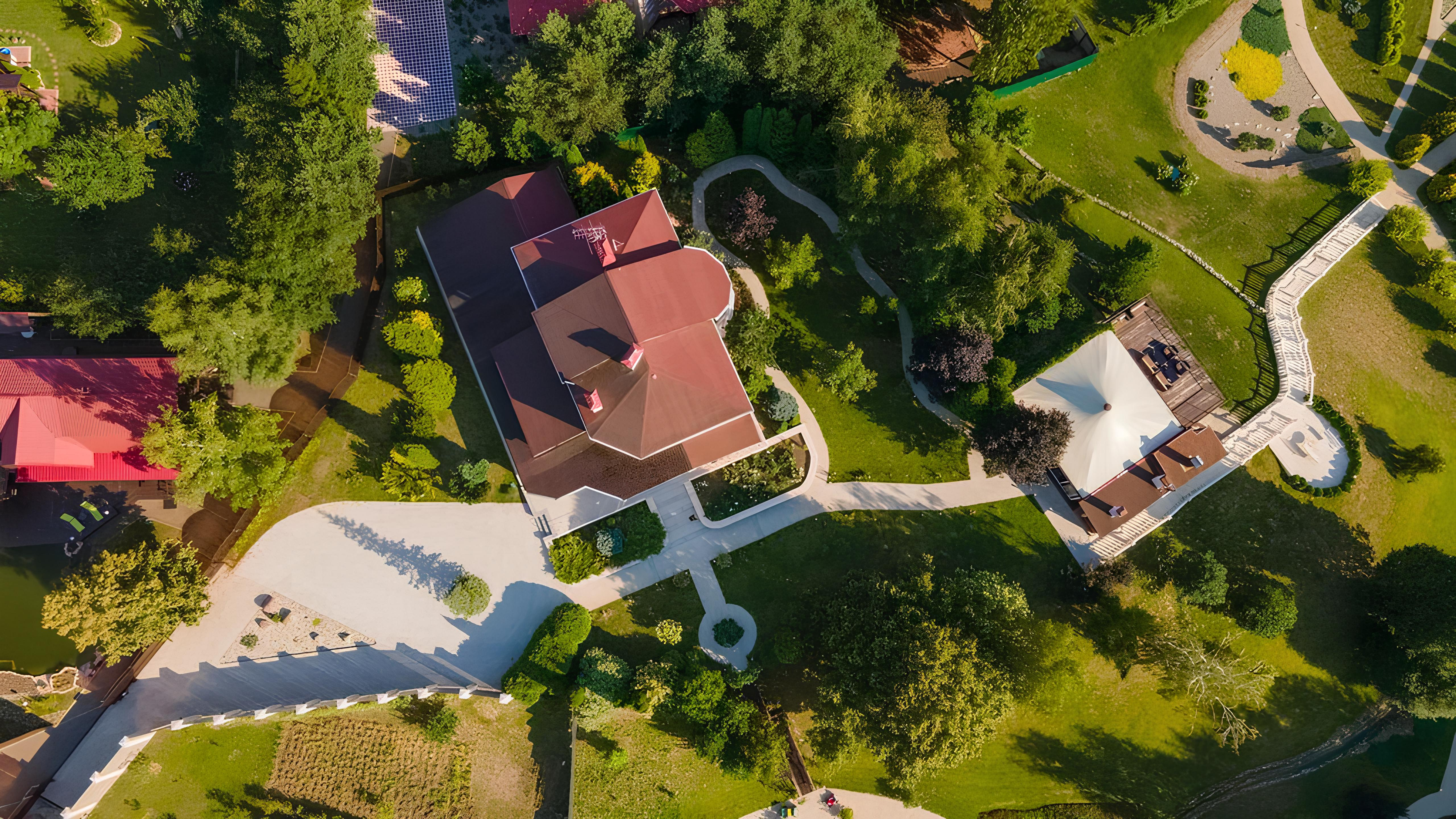 Дом площадью 1000м²