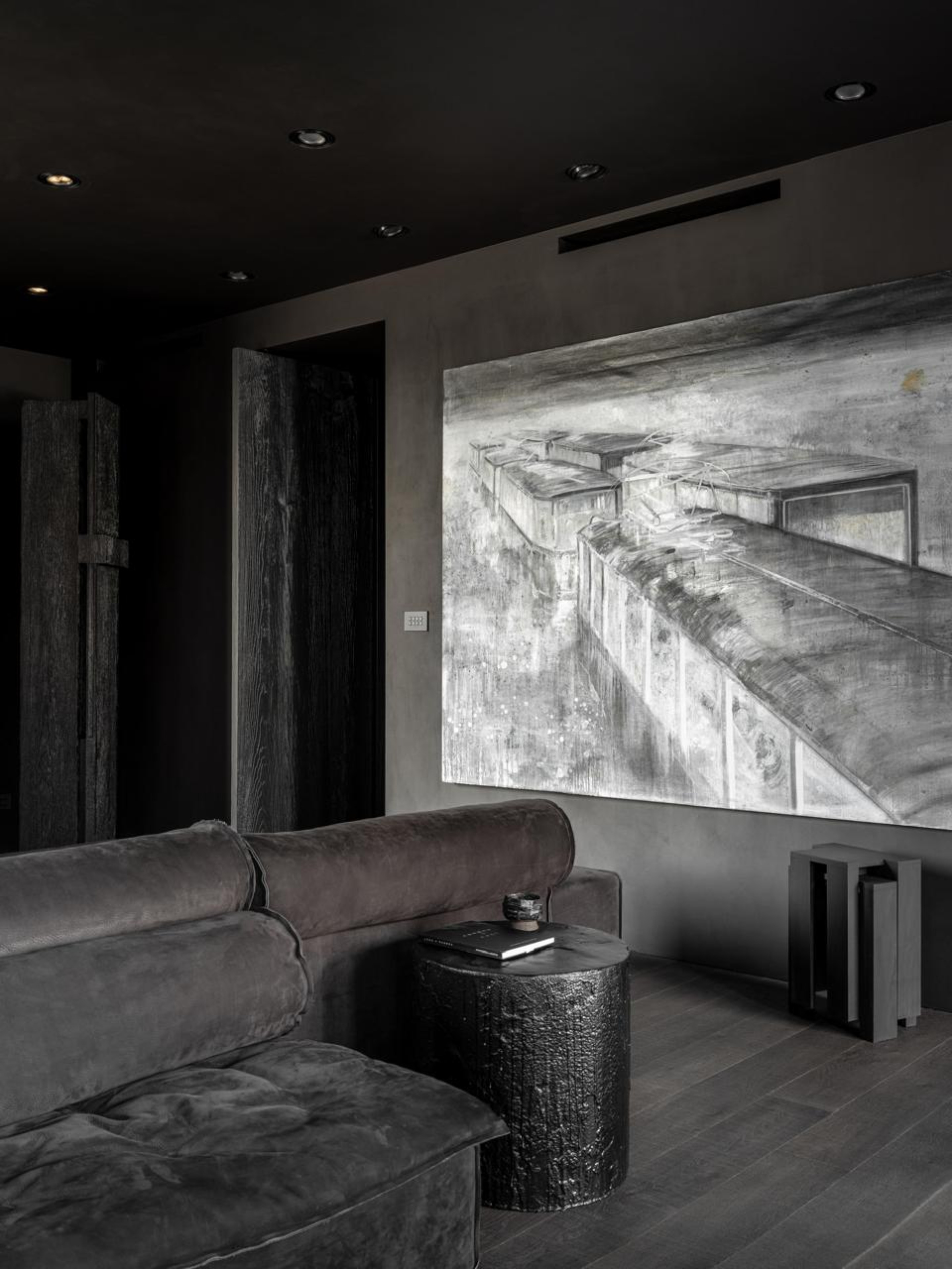 Квартира  Площадь  100 м²