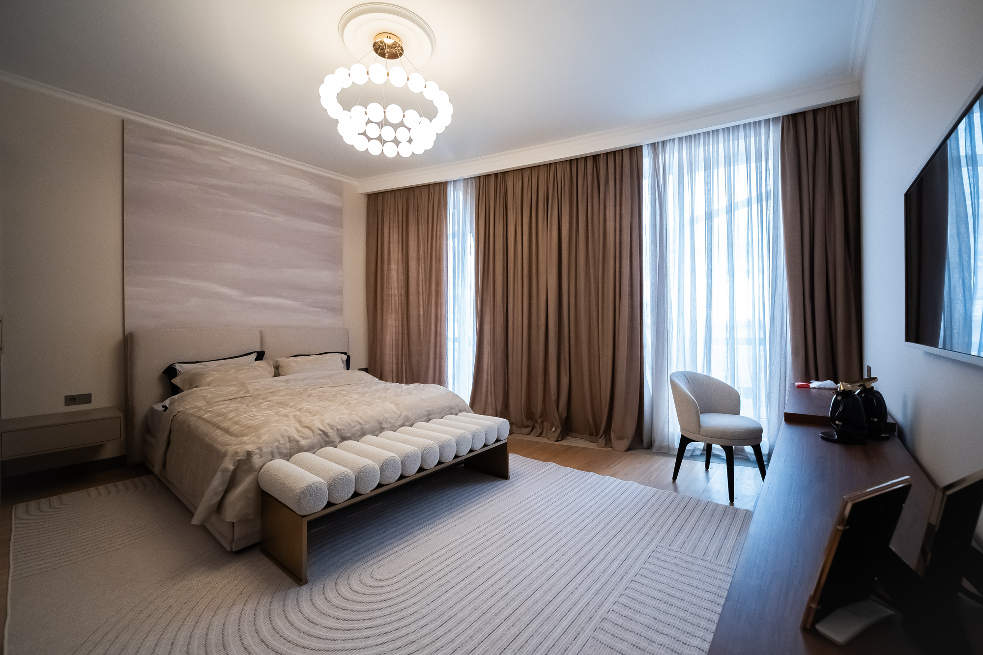 Обложка проекта: Ремонт в квартире 220м2 с системой "умный дом"