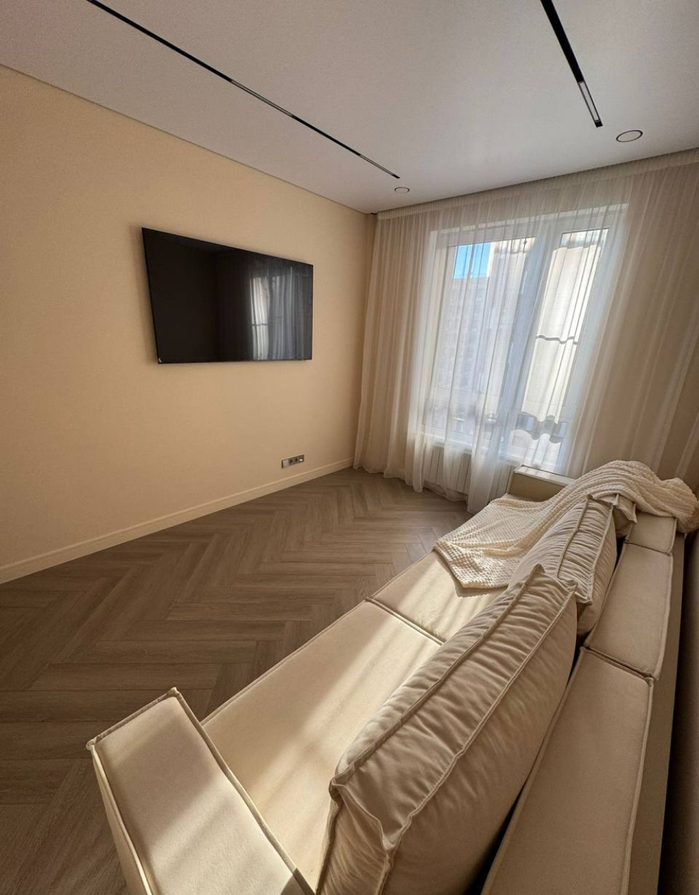 Ремонт двухкомнатной квартиры в Москве — современный интерьер 56 м²