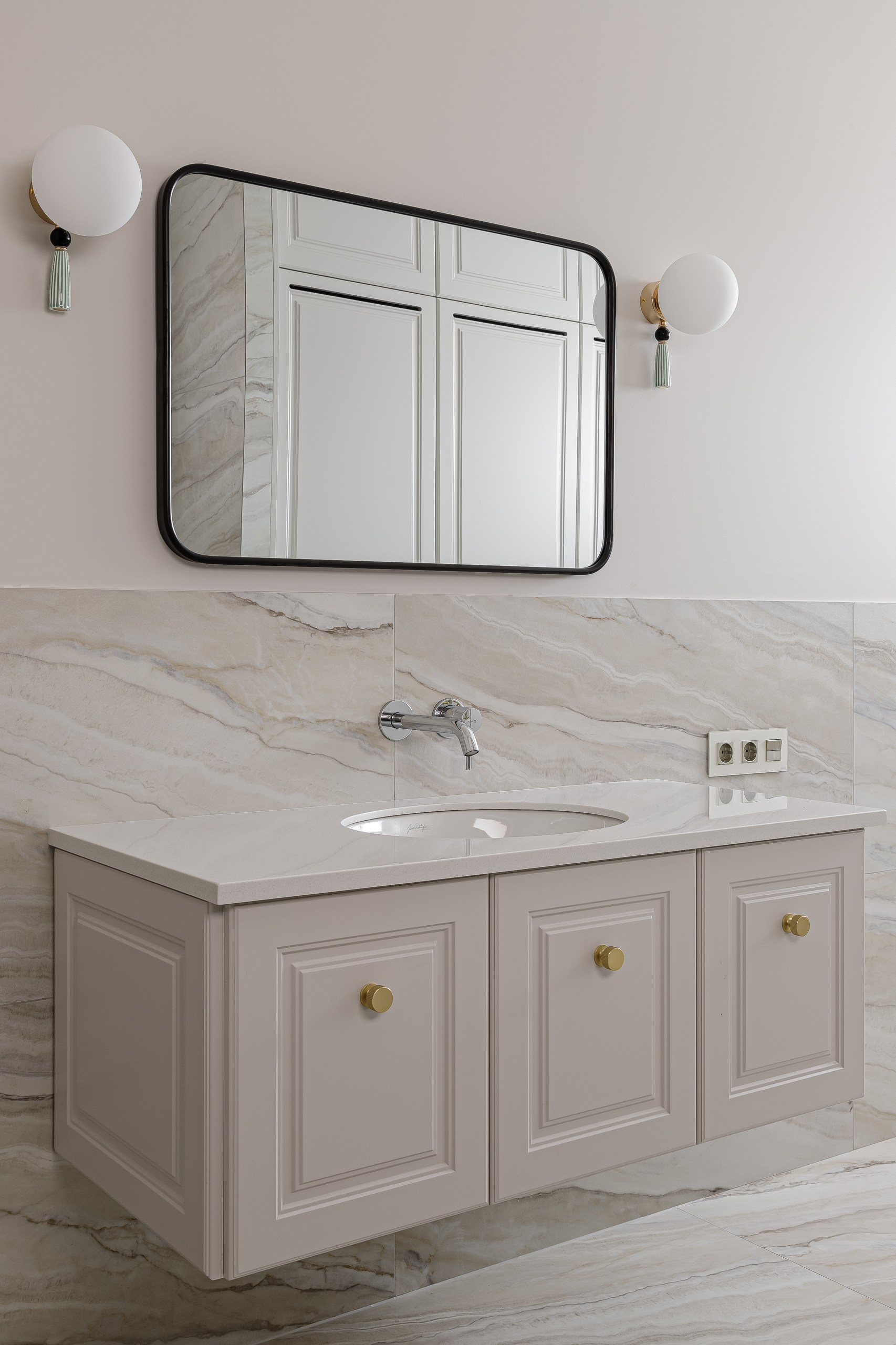 Дом с магнолиями