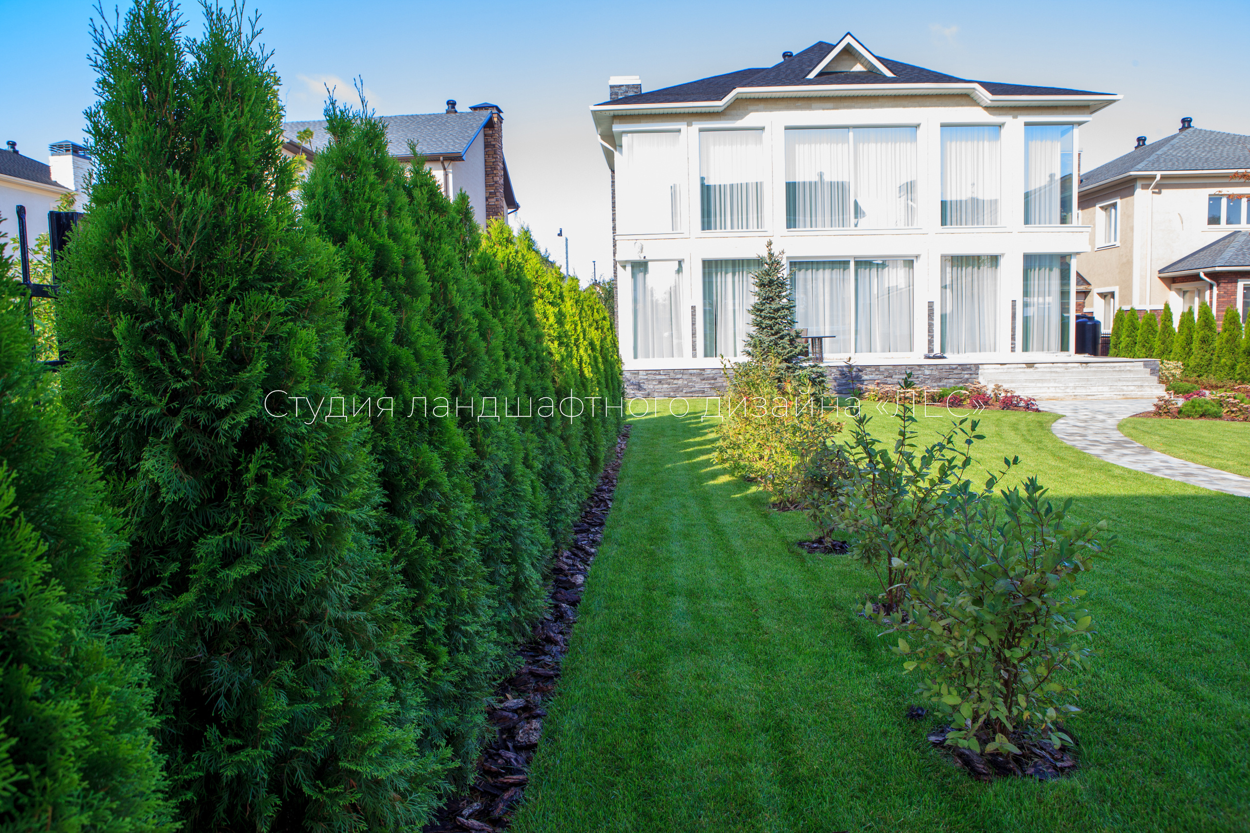 “Аллея света”