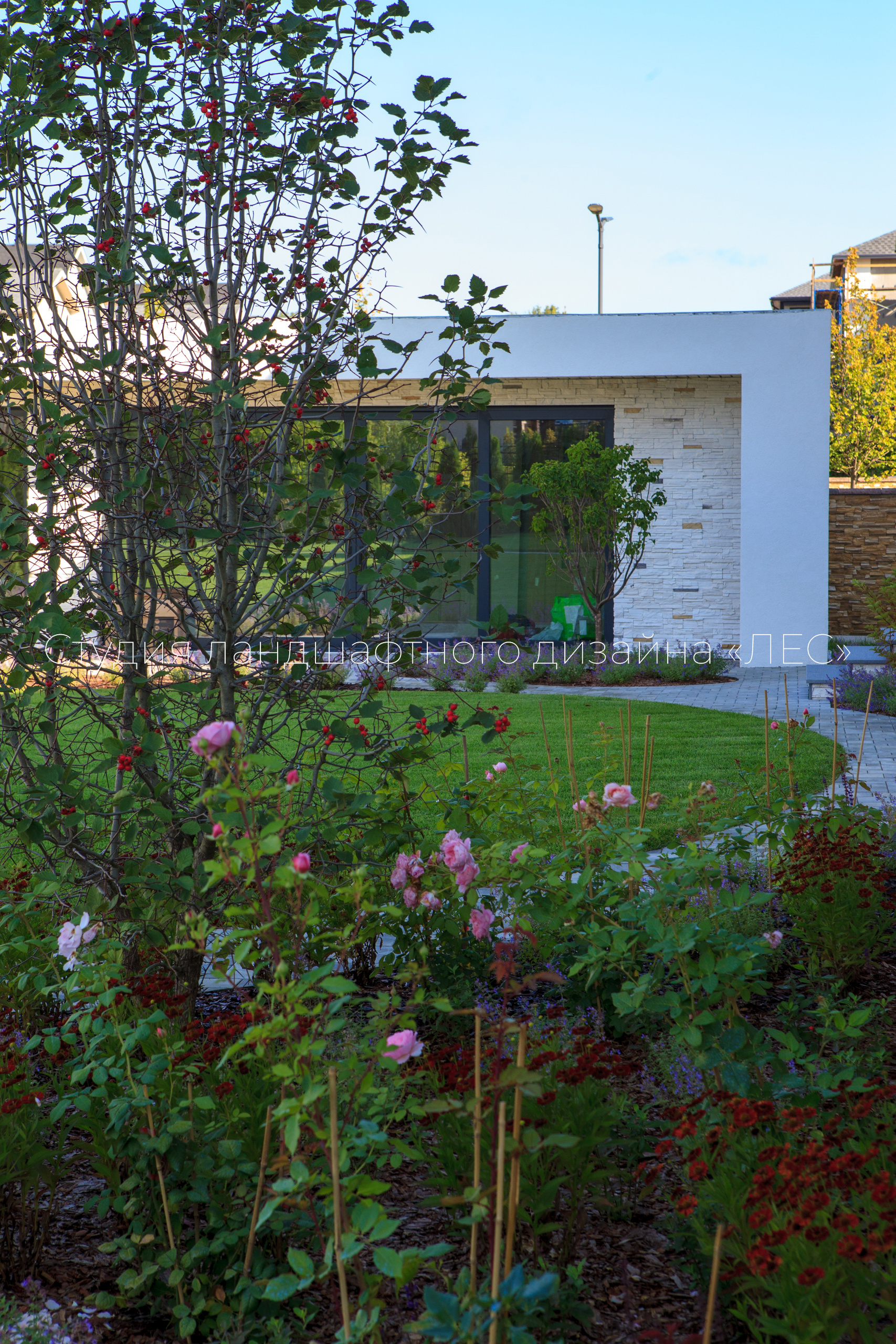 “Аллея света”