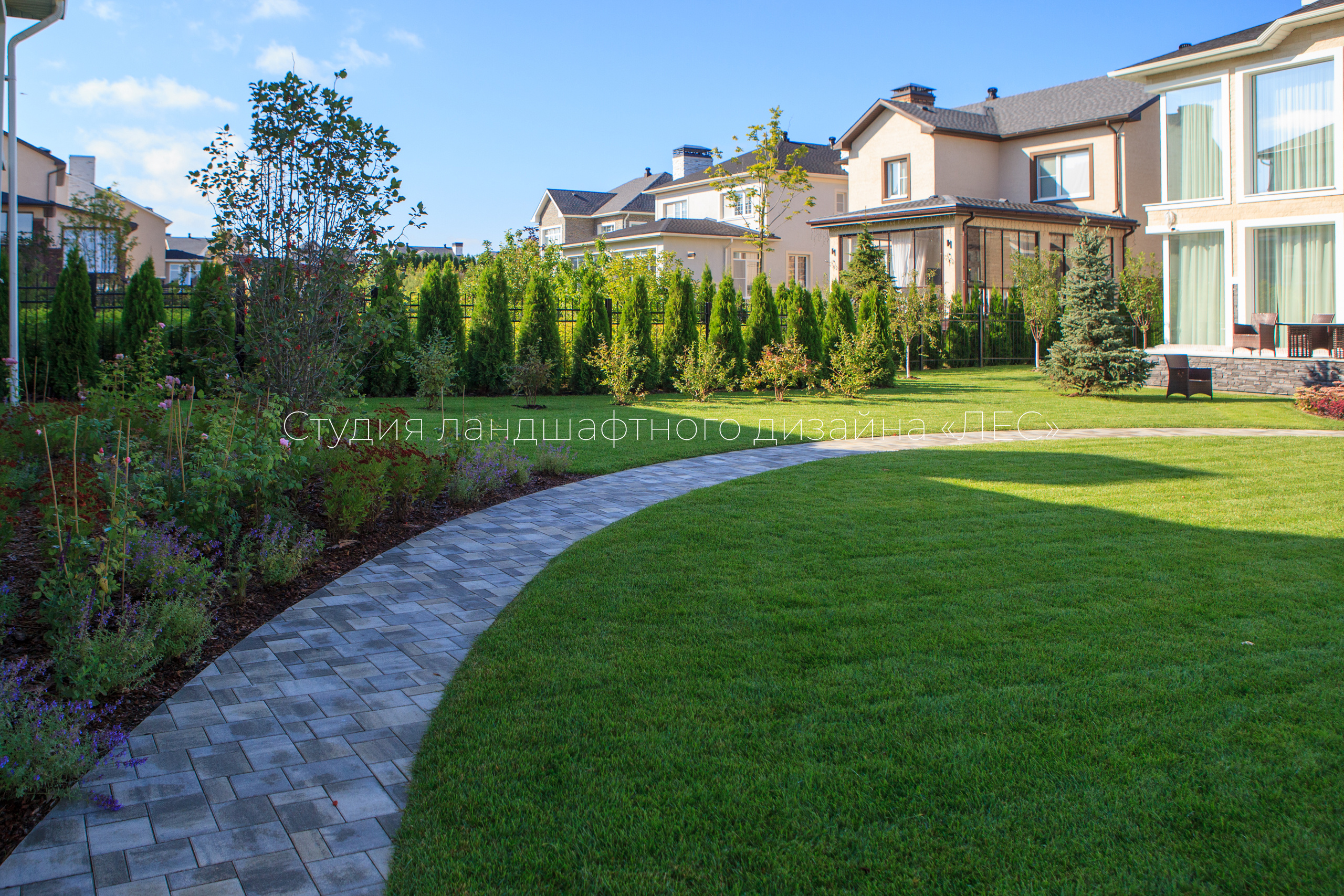 “Аллея света”