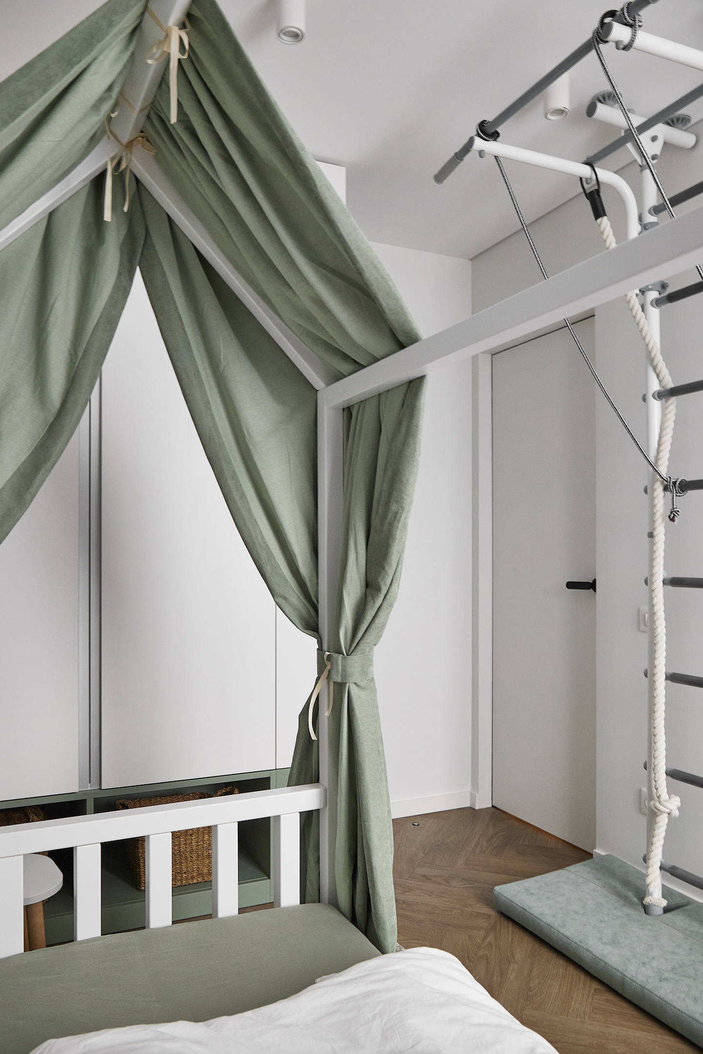 МАТВЕЕВСКИЙ