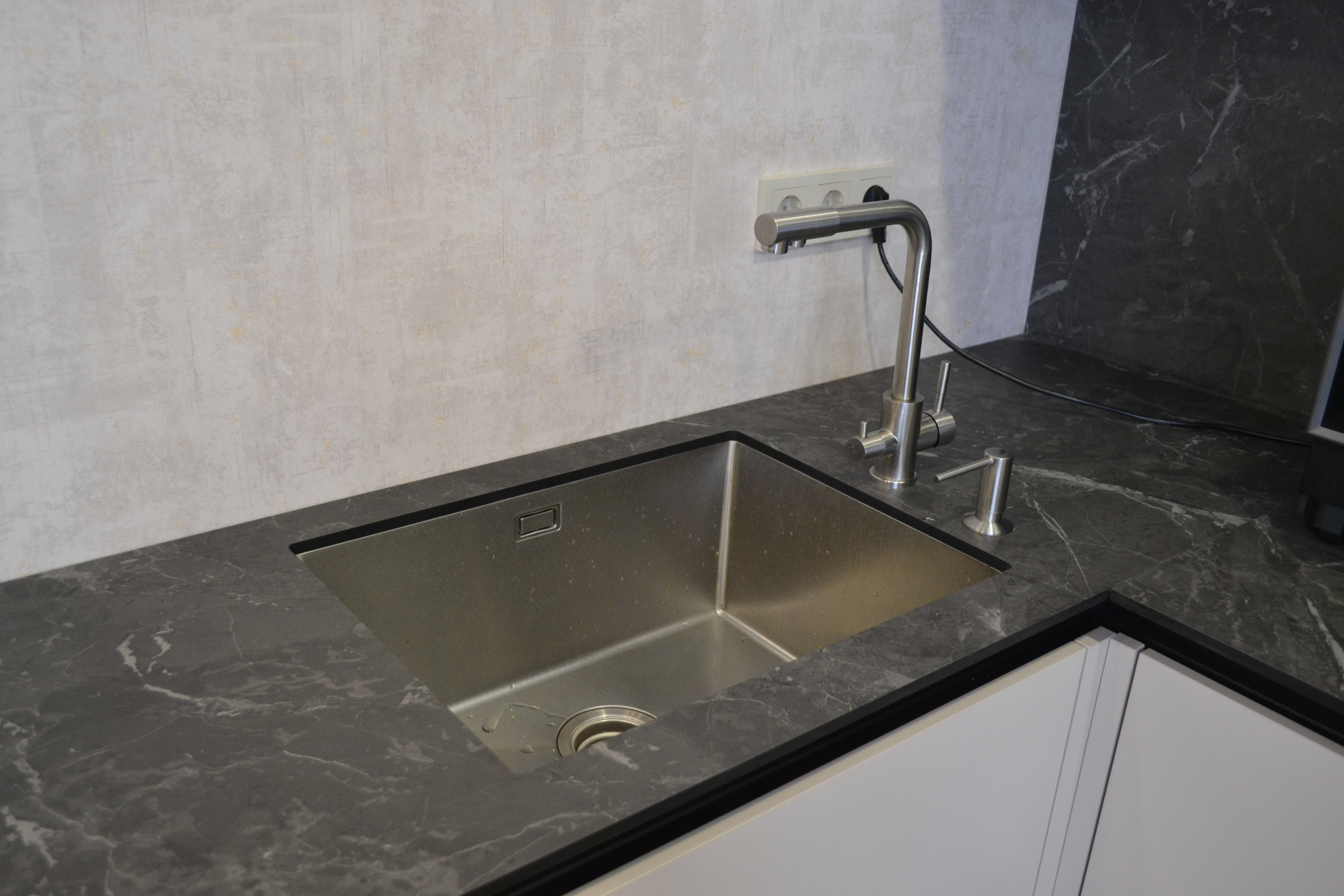 Угловая кухня ул. Лесная