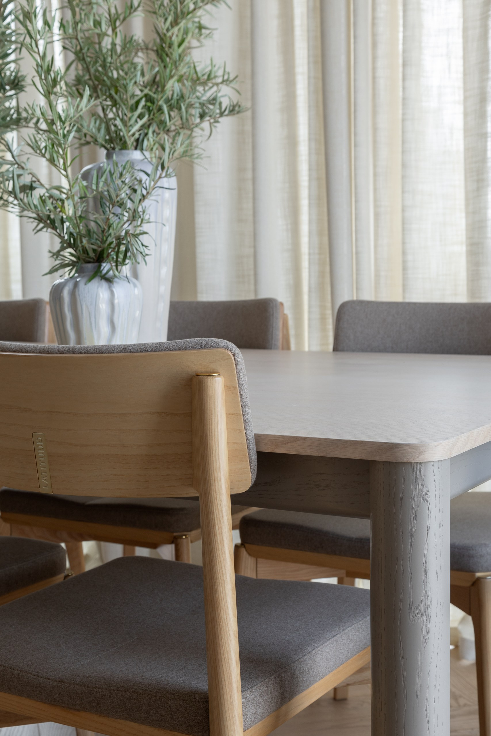 Квартира для пары в духе парижского минимализма