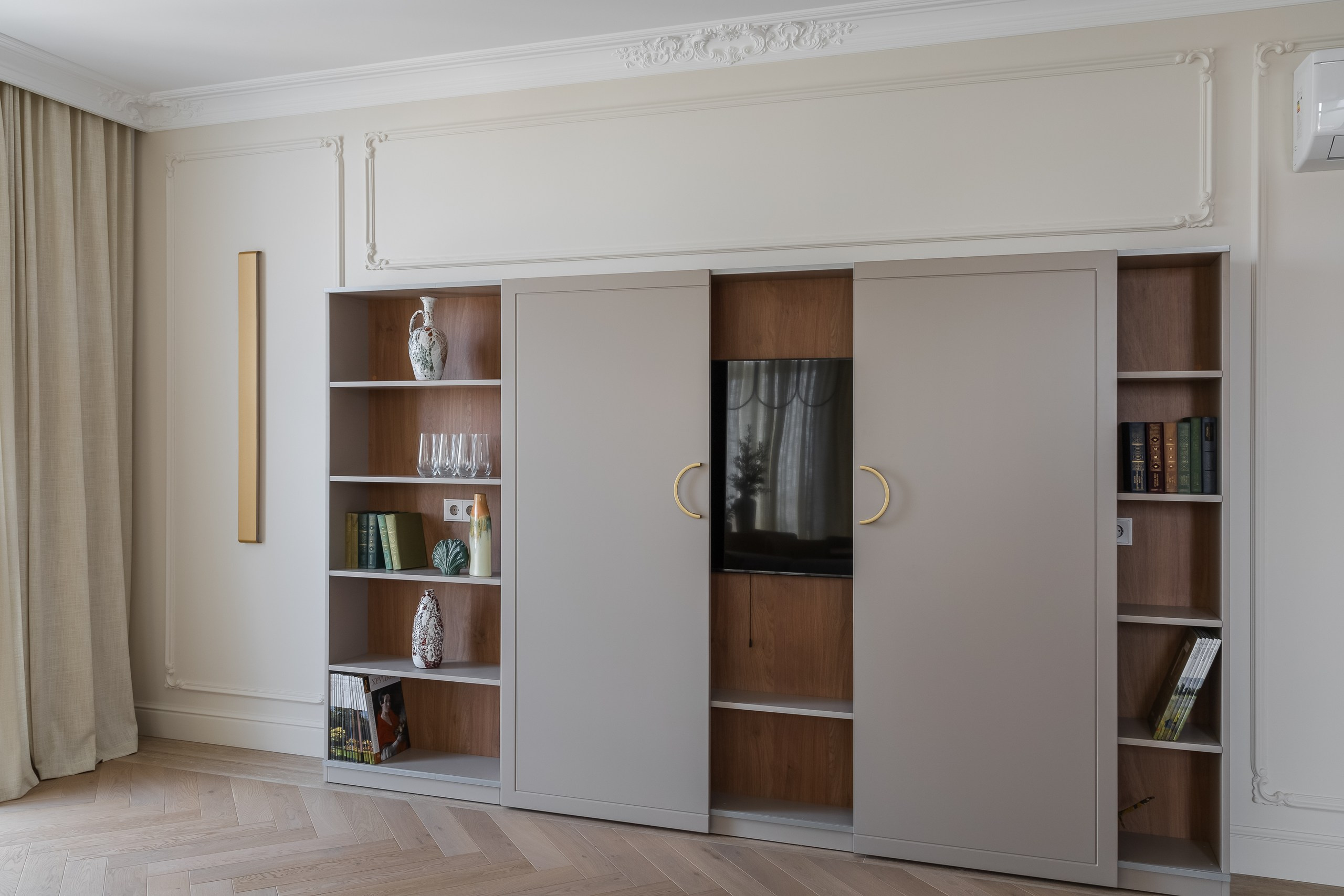 Квартира для пары в духе парижского минимализма