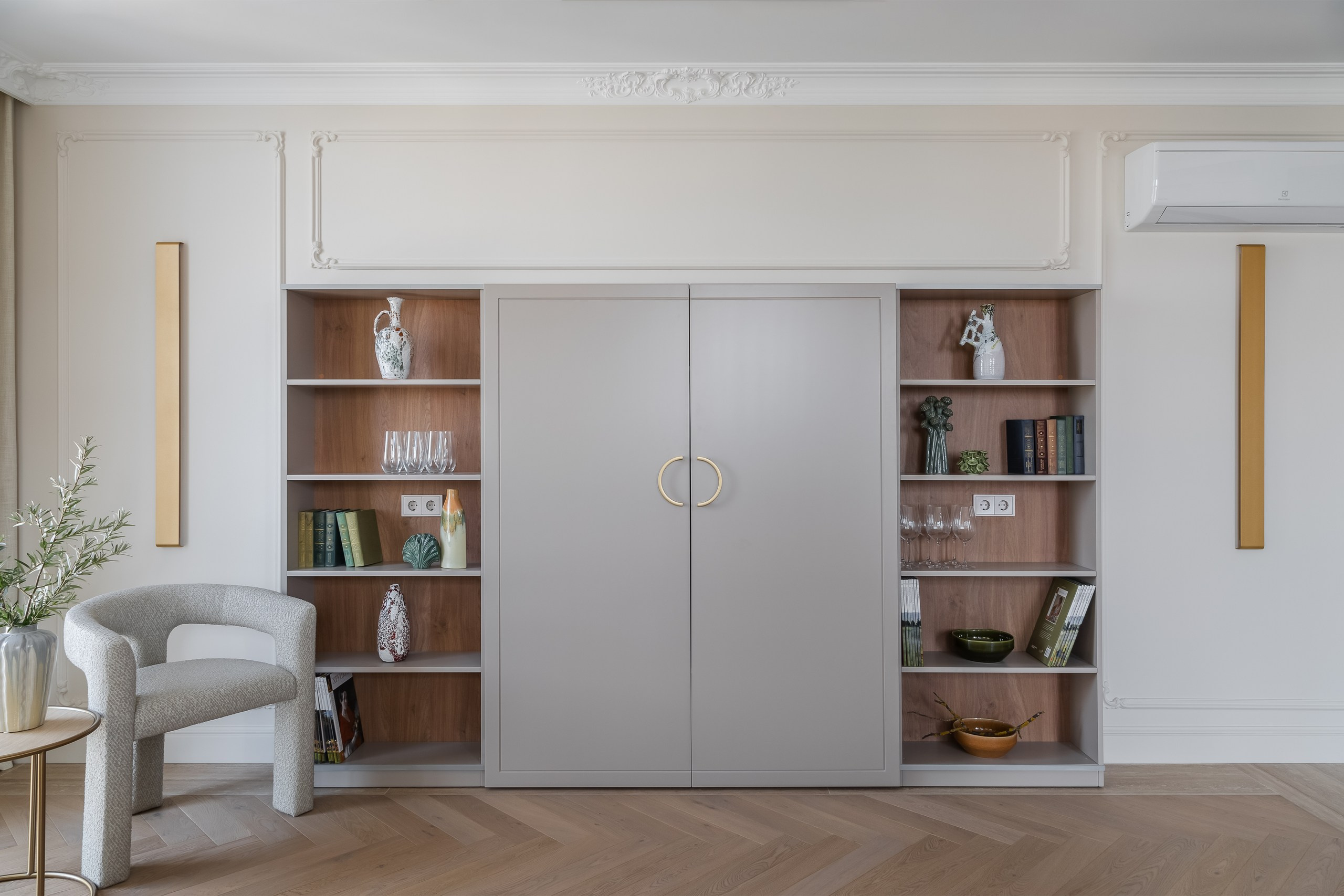 Квартира для пары в духе парижского минимализма