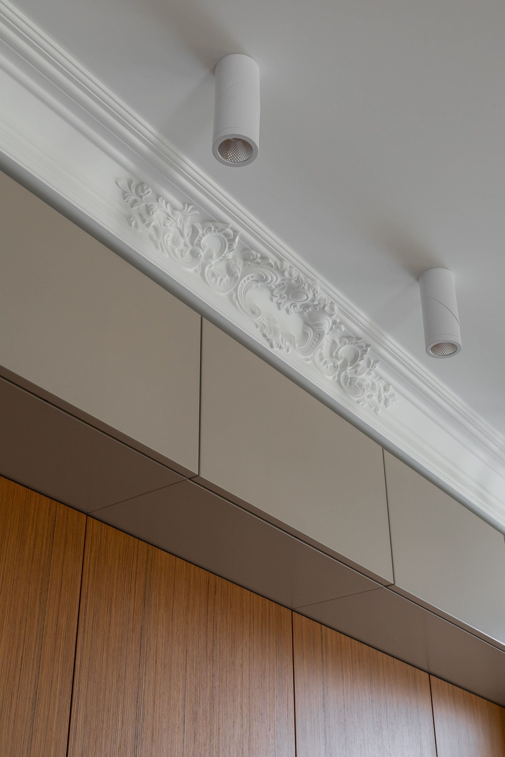 Квартира для пары в духе парижского минимализма