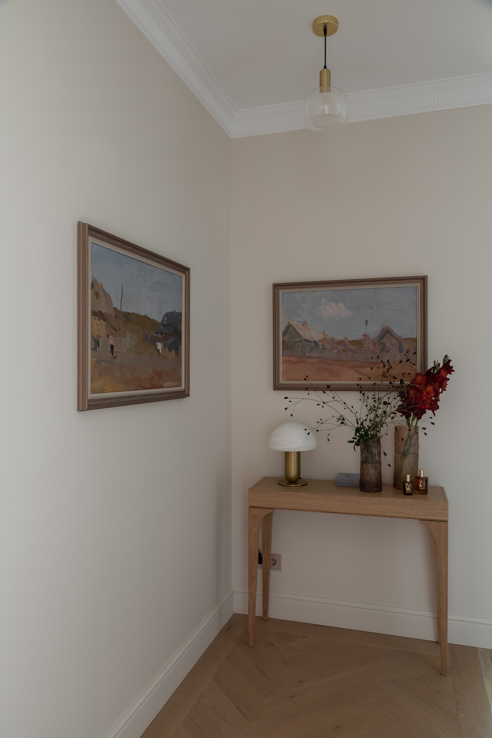 Квартира для пары в духе парижского минимализма