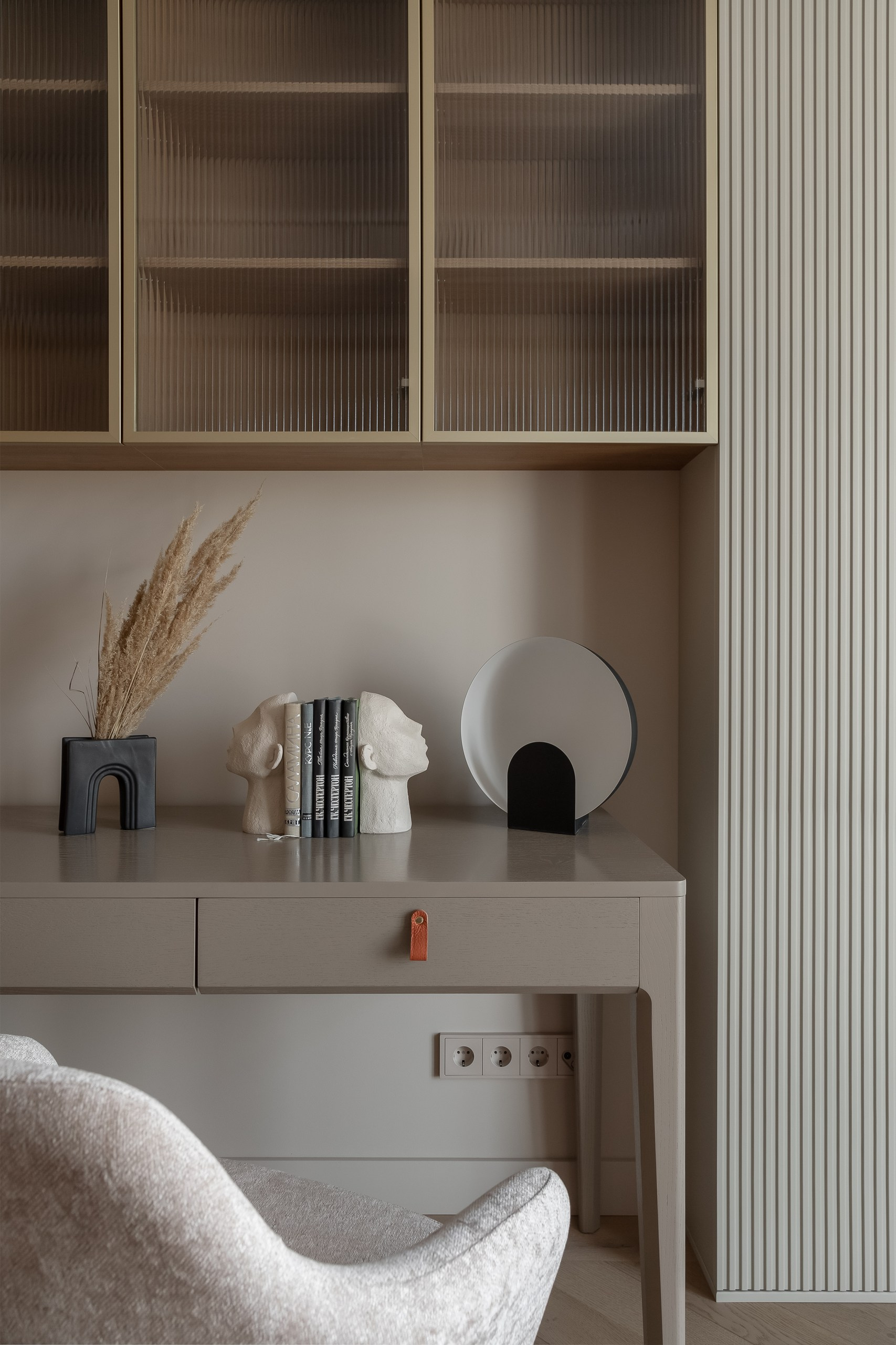 Квартира для пары в духе парижского минимализма