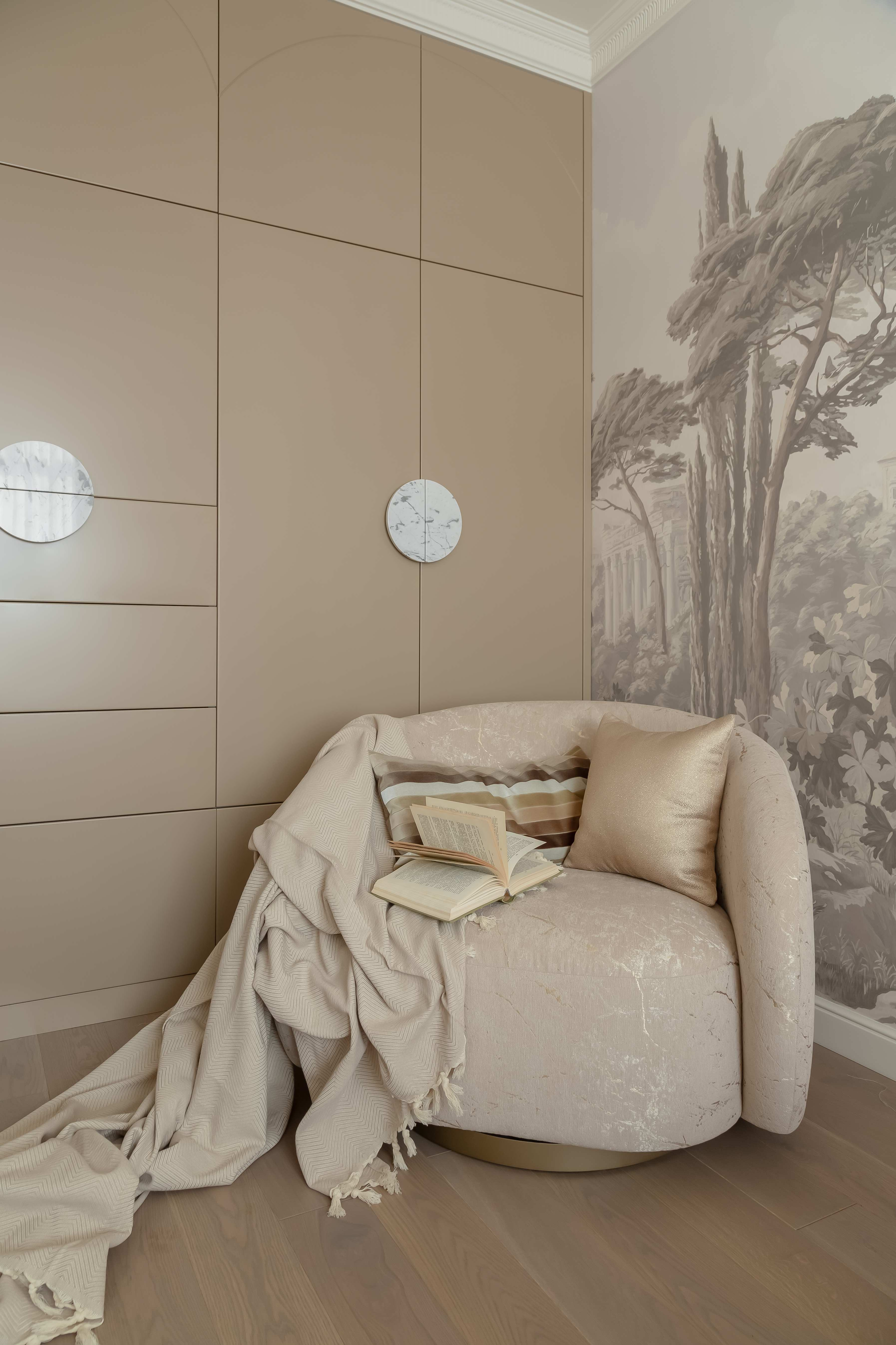 Яркая квартира для девушки