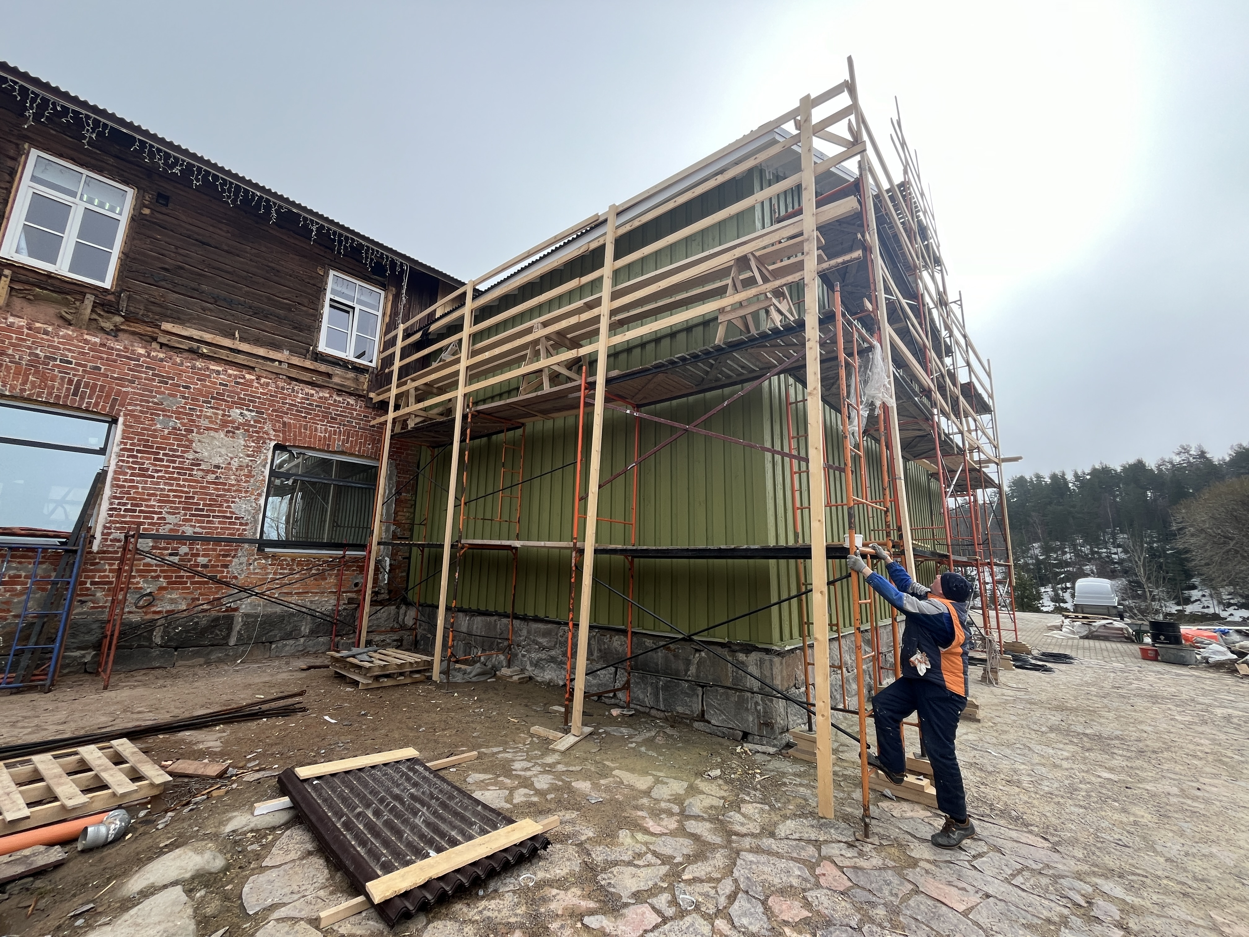Столовая в п. Куркиёки, респ. Карелия. 2024г.