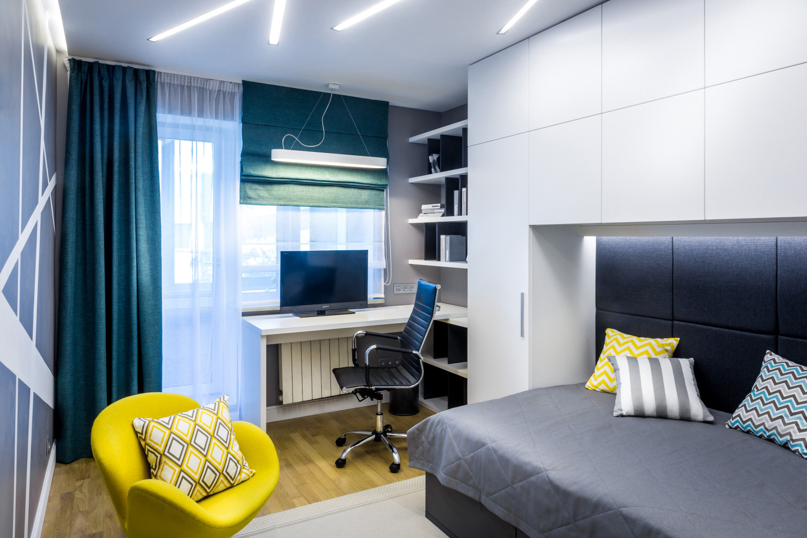 Vova room