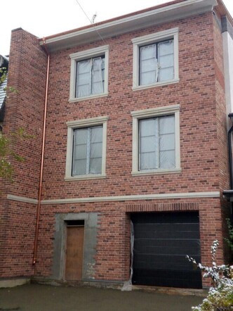 Brick Club