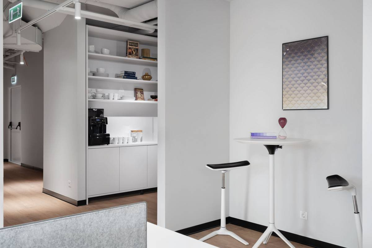 Coworking Space 1 on Kompozitorskaya, 17