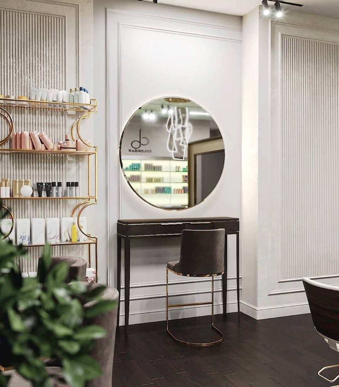 Beauty Salon in Moscow