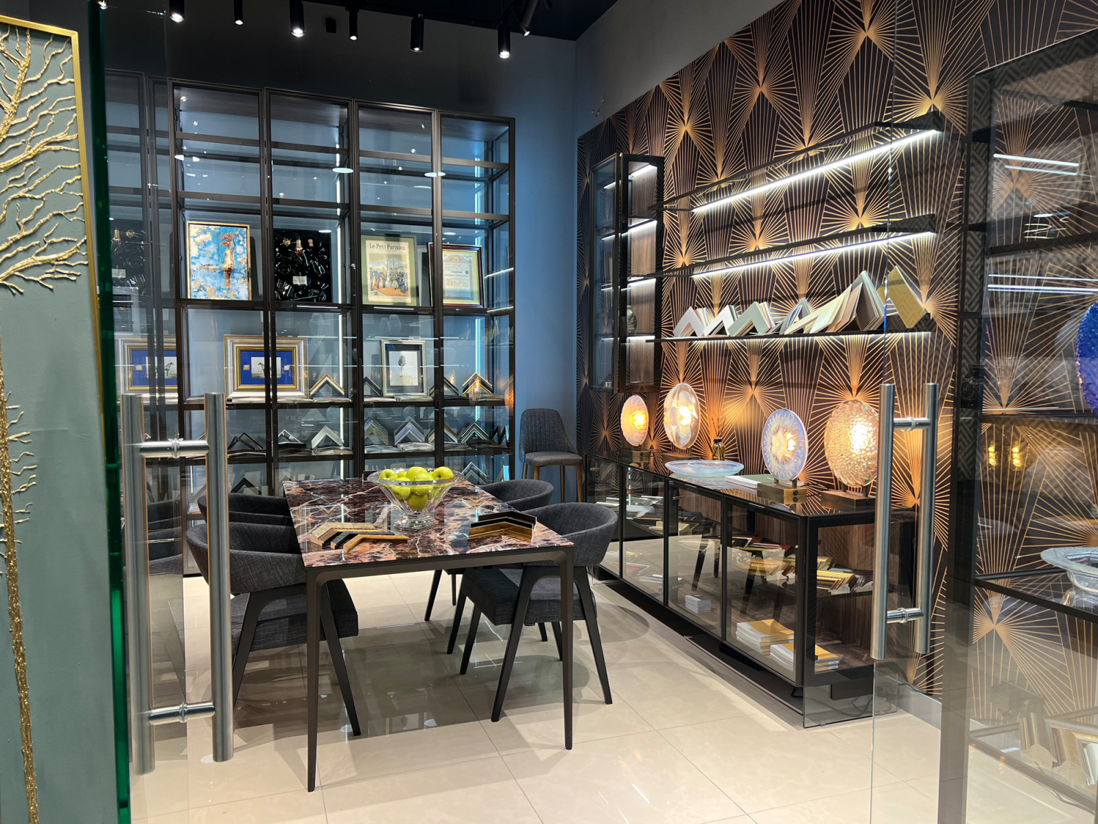 Арт-пространство R2 БАГЕТ ВИНТАЖ в Casa Ricca EXPO