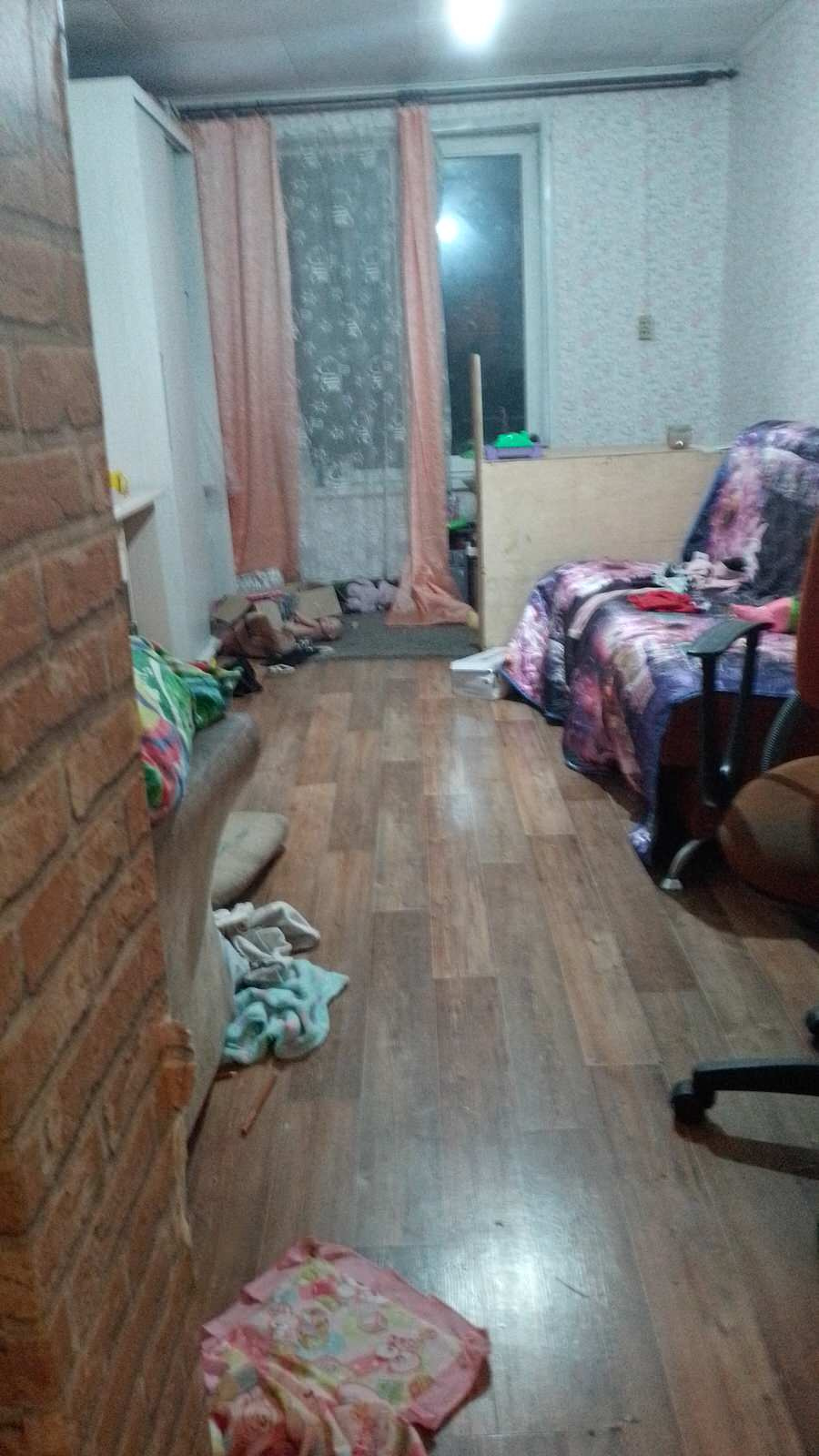 Фоновое изображение профиля Зина Ам